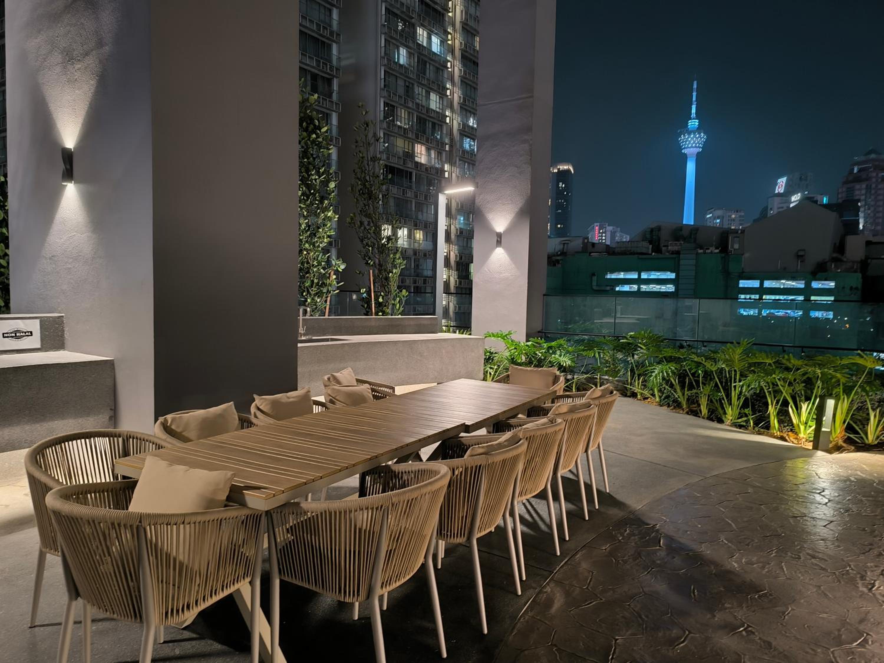 Axon Apartment Bukit Bintang At KL