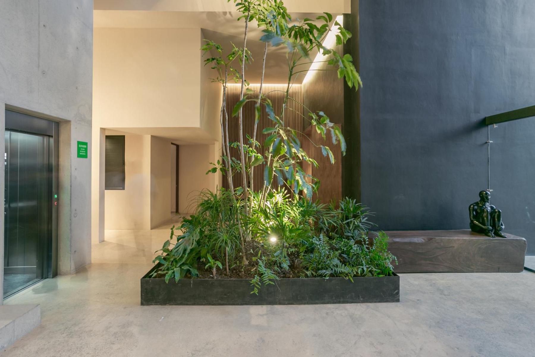Ceren Luxury Apartments at Fifth Avenue by Spot Rentals