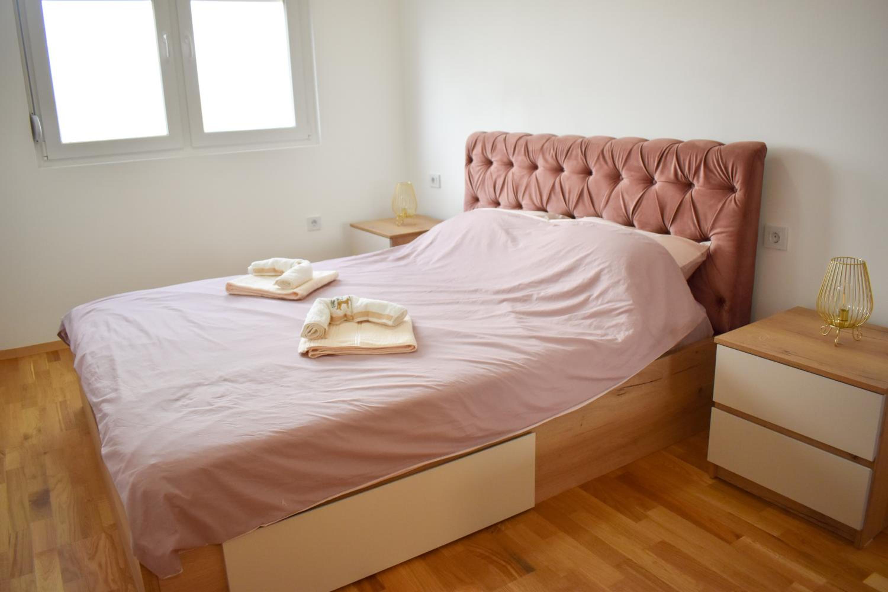 Nama apartments