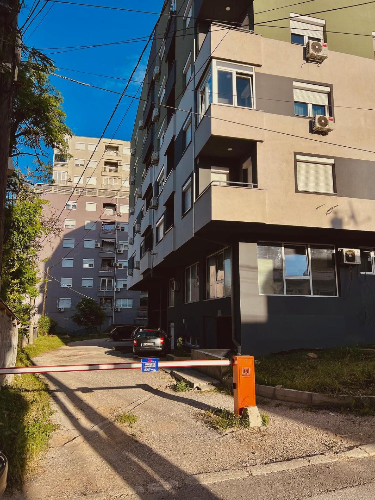 Nama apartments