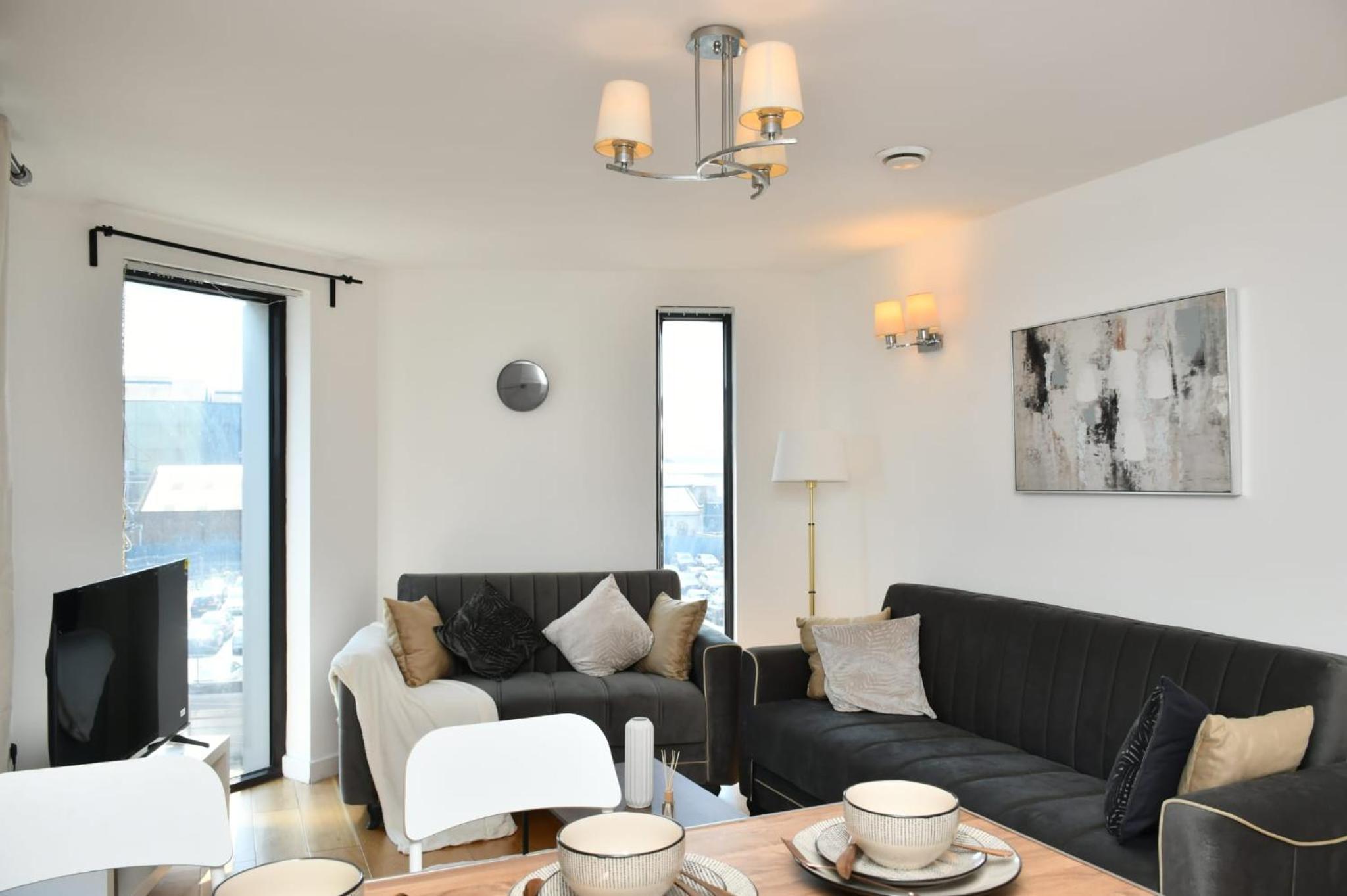 Spacious 2bedroom apartment in London city airport