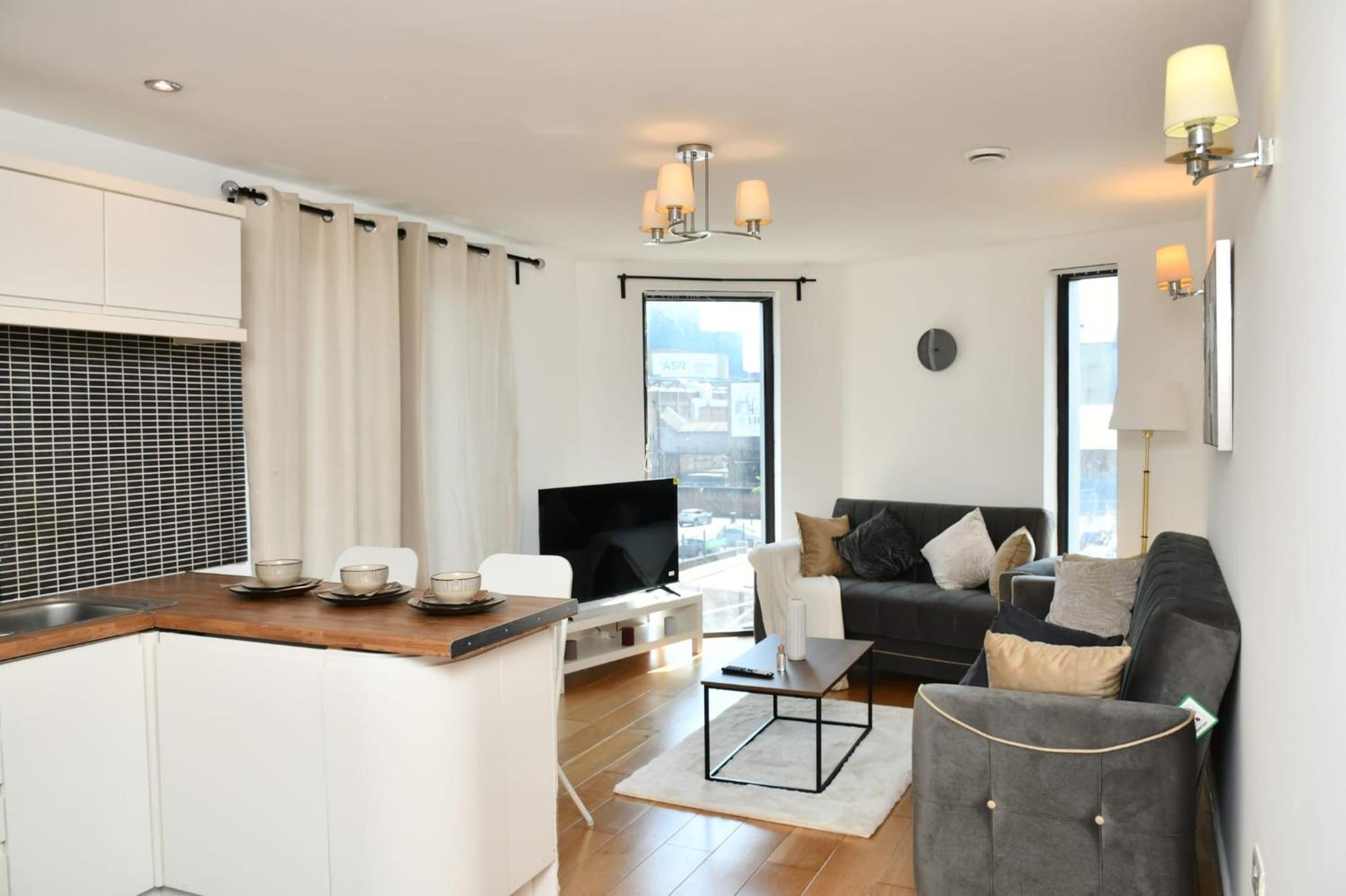 Spacious 2bedroom apartment in London city airport