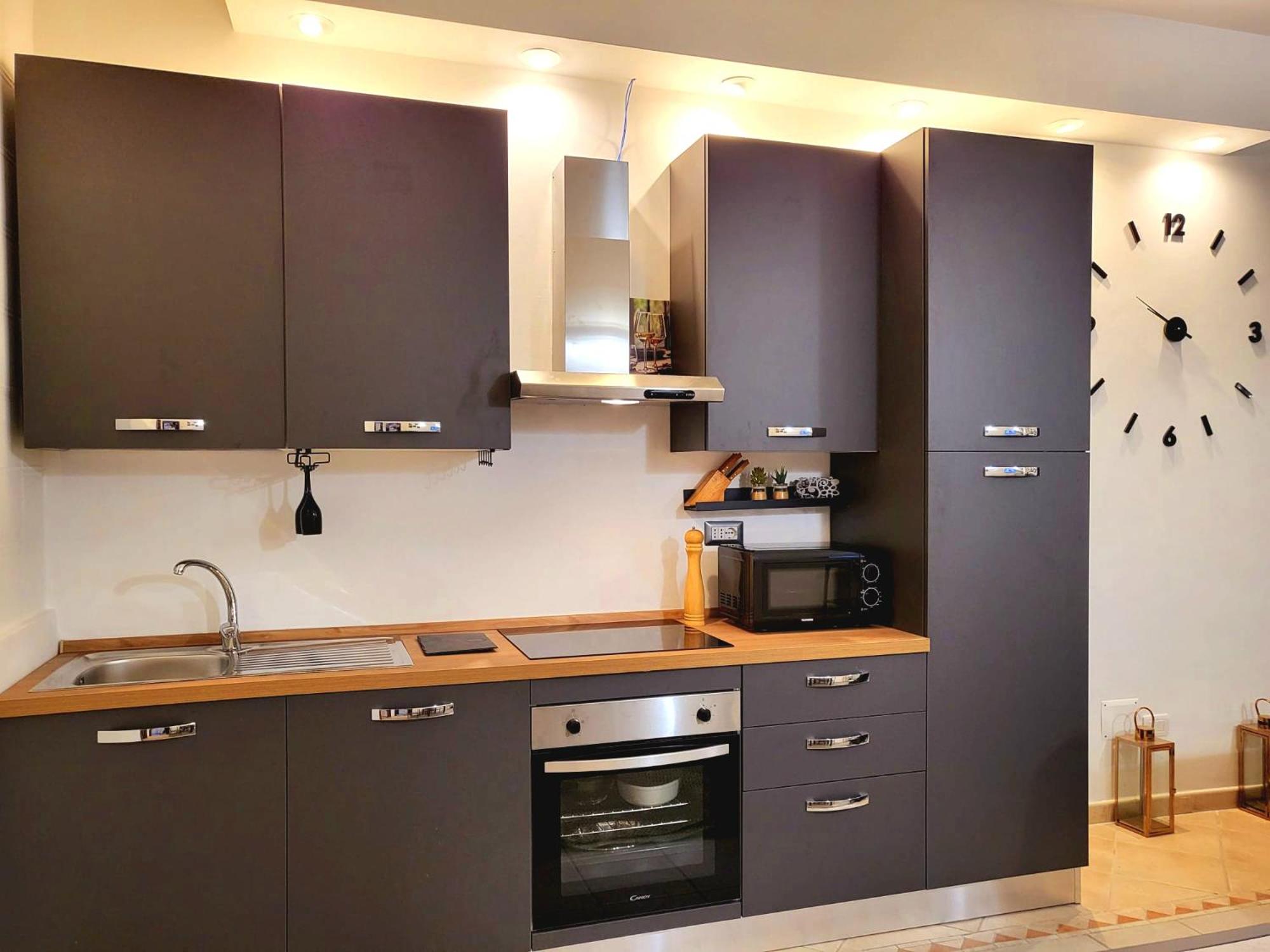 Valley View Apartment