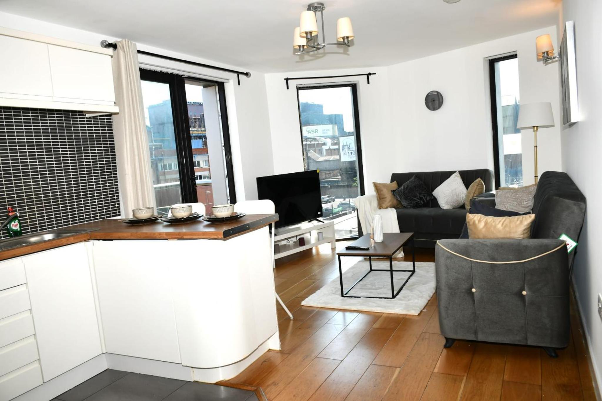 Spacious 2bedroom apartment in London city airport