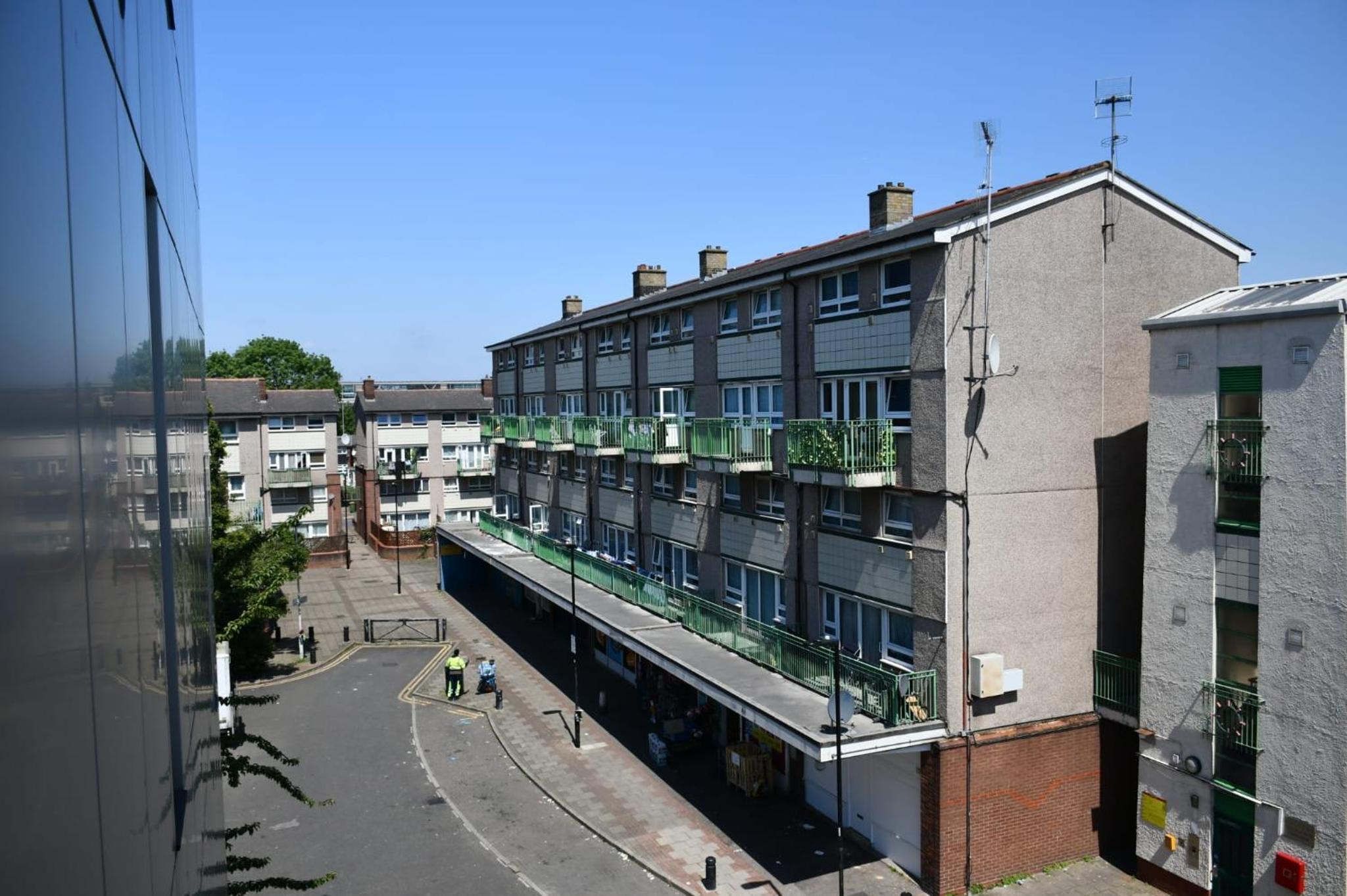 Spacious 2bedroom apartment in London city airport
