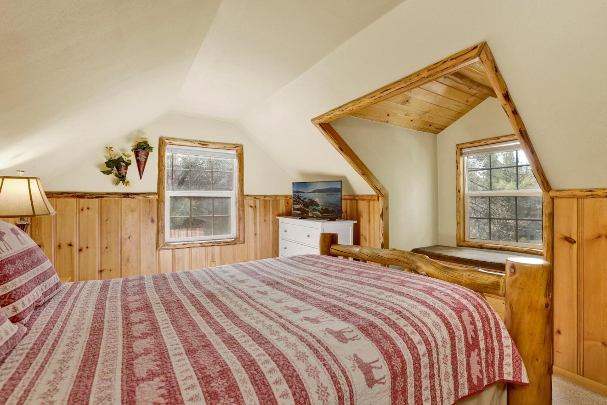 Nine pines lodge #537
