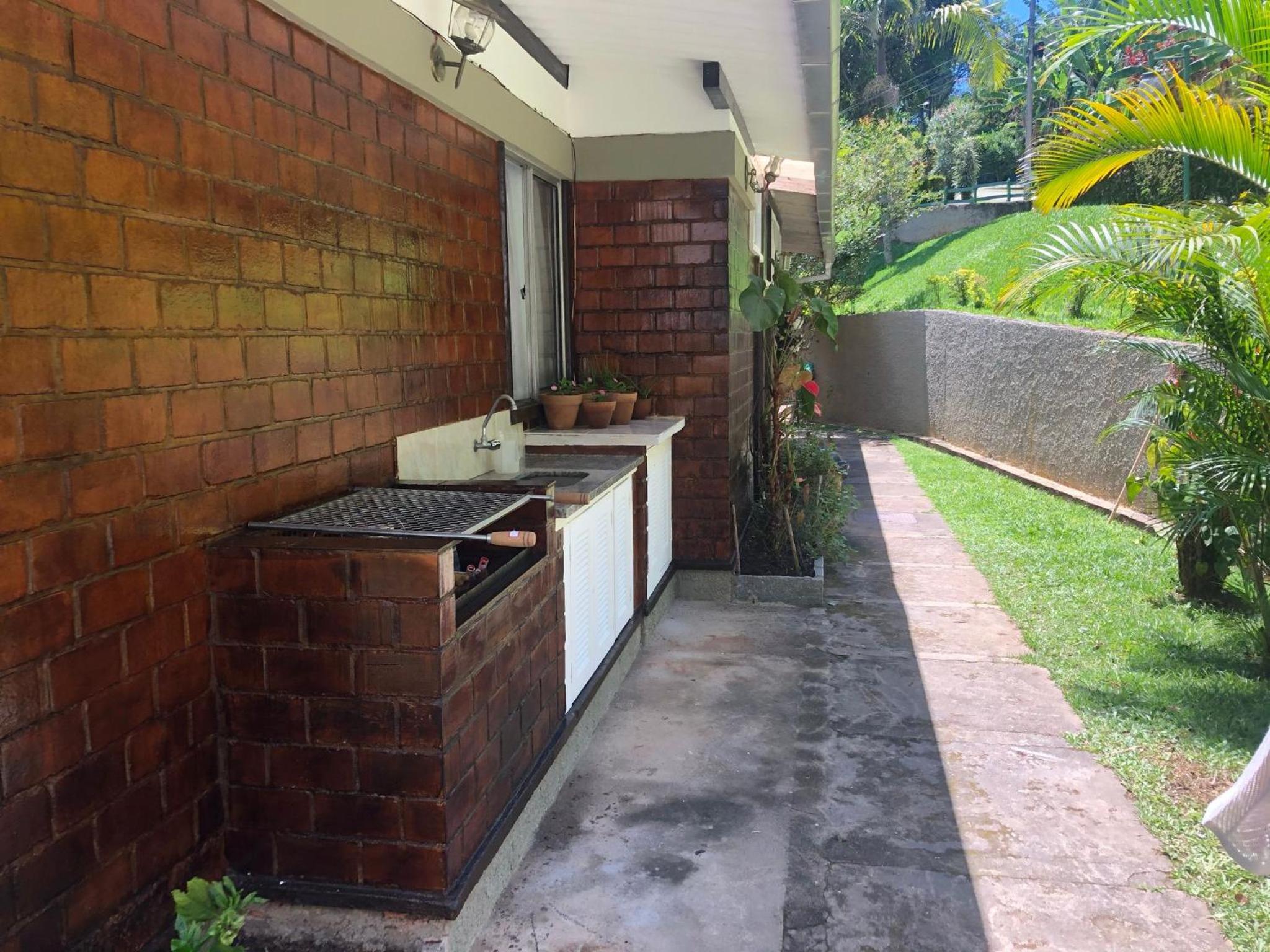 Casa aconchegante com vista para as montanhas
