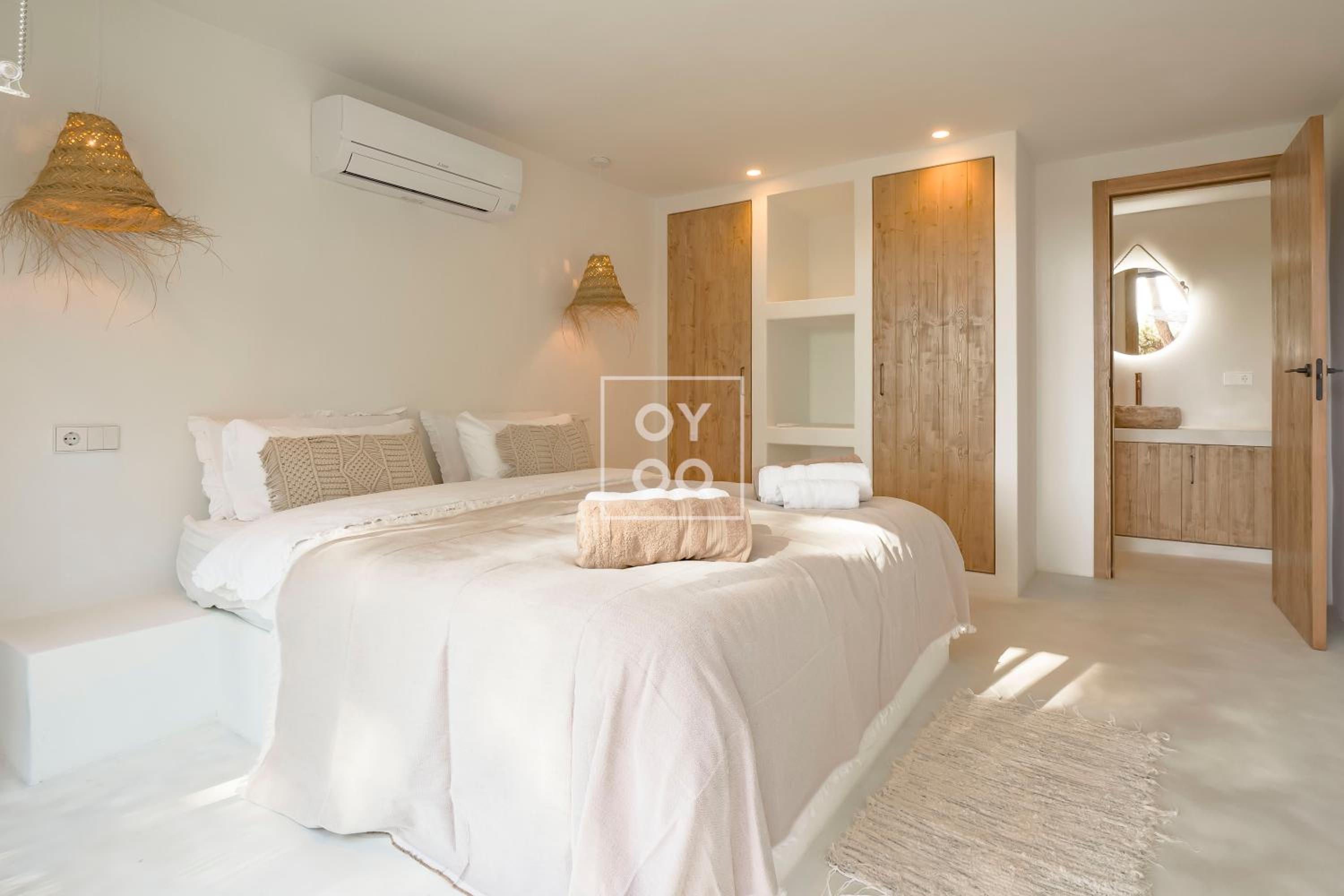 Boutique Villa The Shine - Experience supreme luxury and privacy with breathtaking views