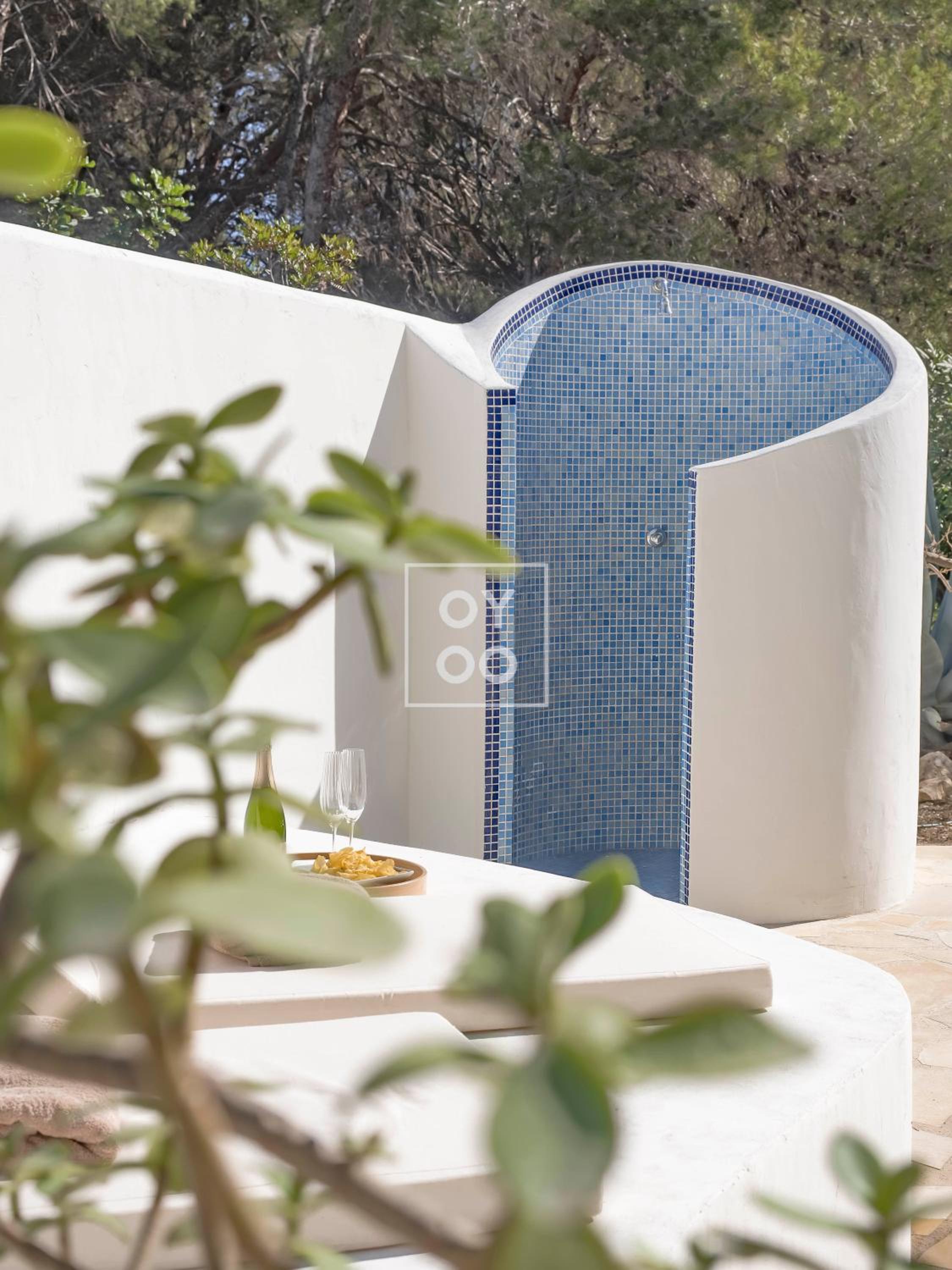 Boutique Villa The Shine - Experience supreme luxury and privacy with breathtaking views