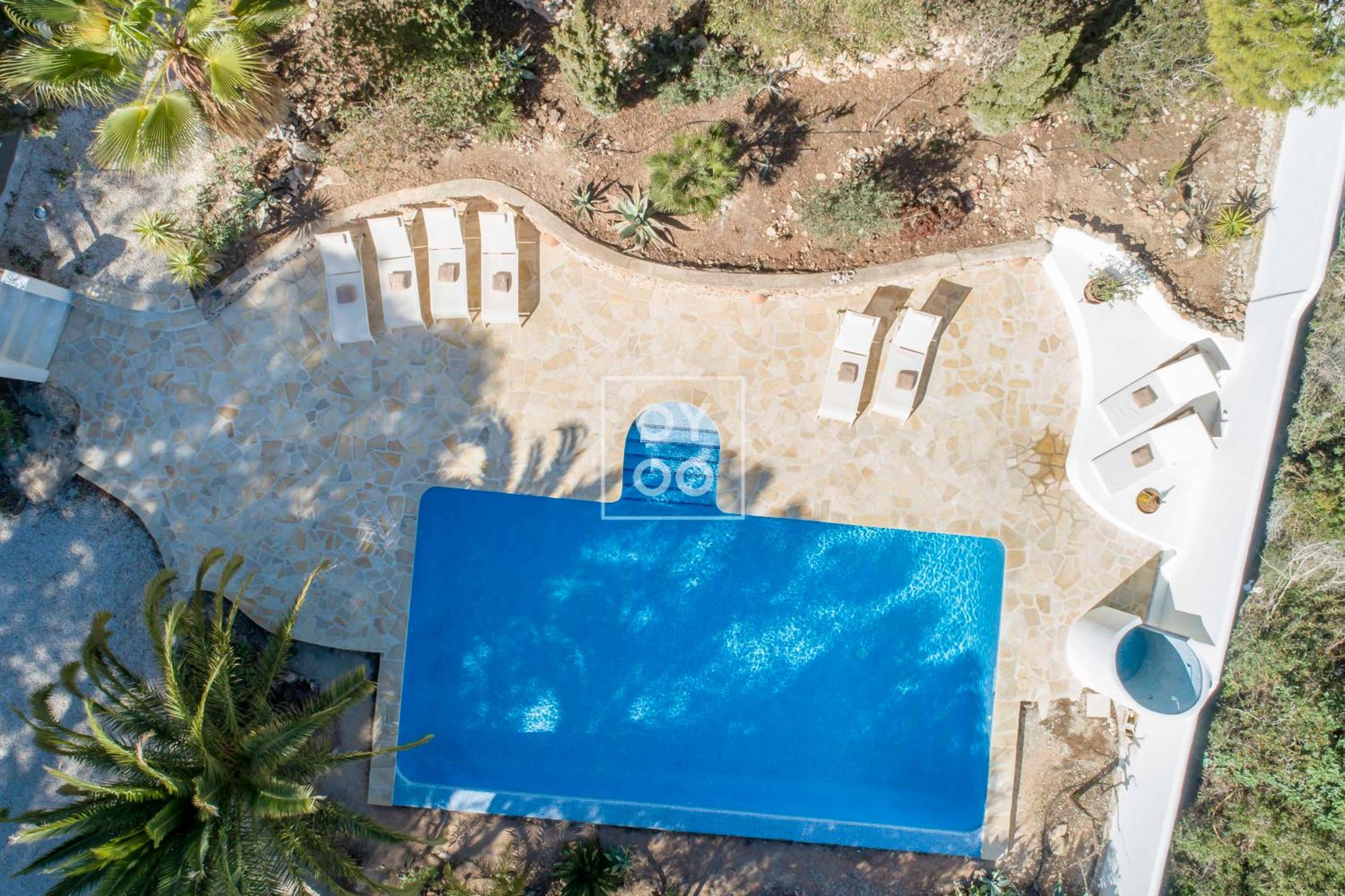 Boutique Villa The Shine - Experience supreme luxury and privacy with breathtaking views