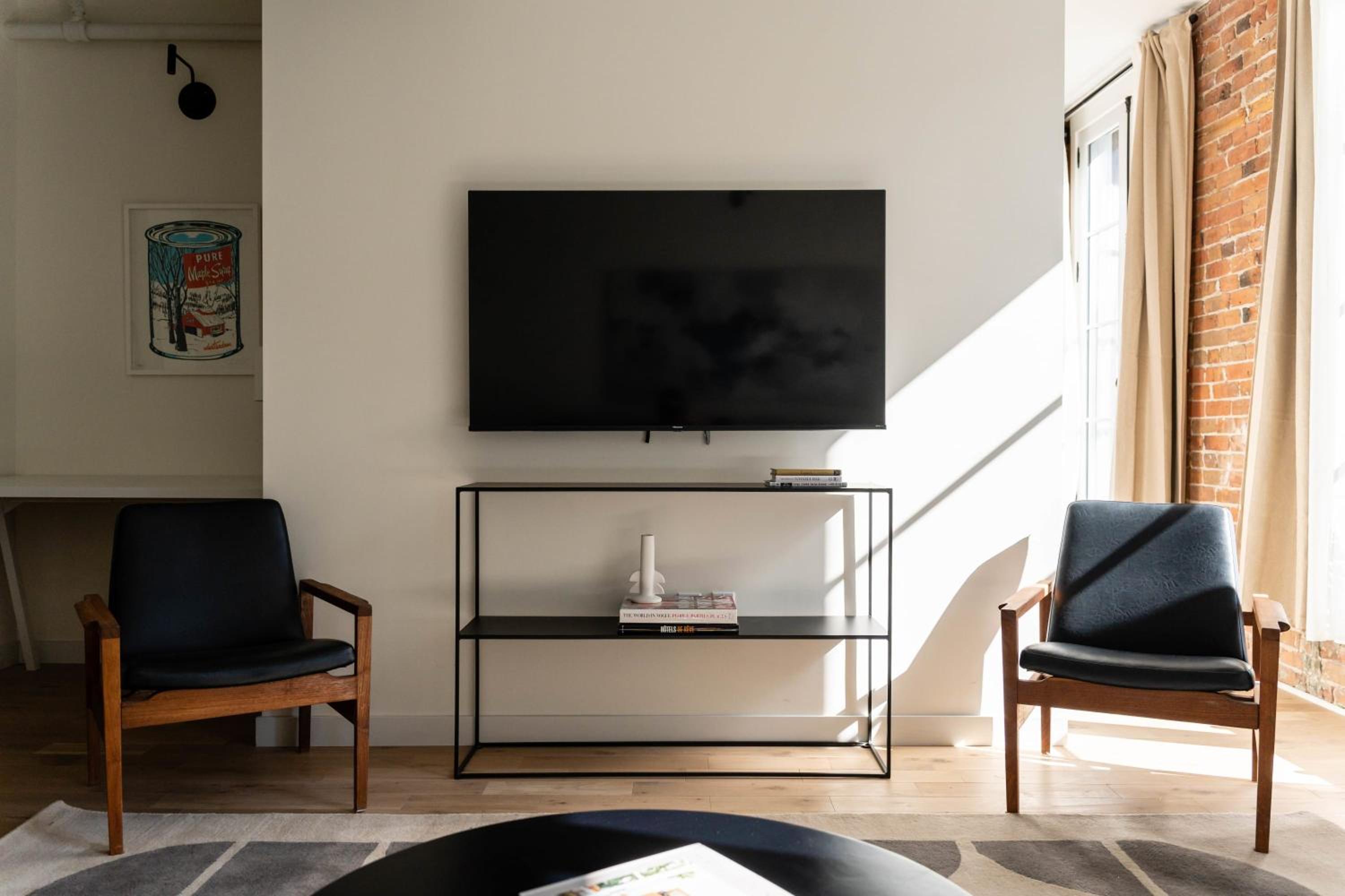 Maison Place Jacques-Cartier by Luxury In Transit