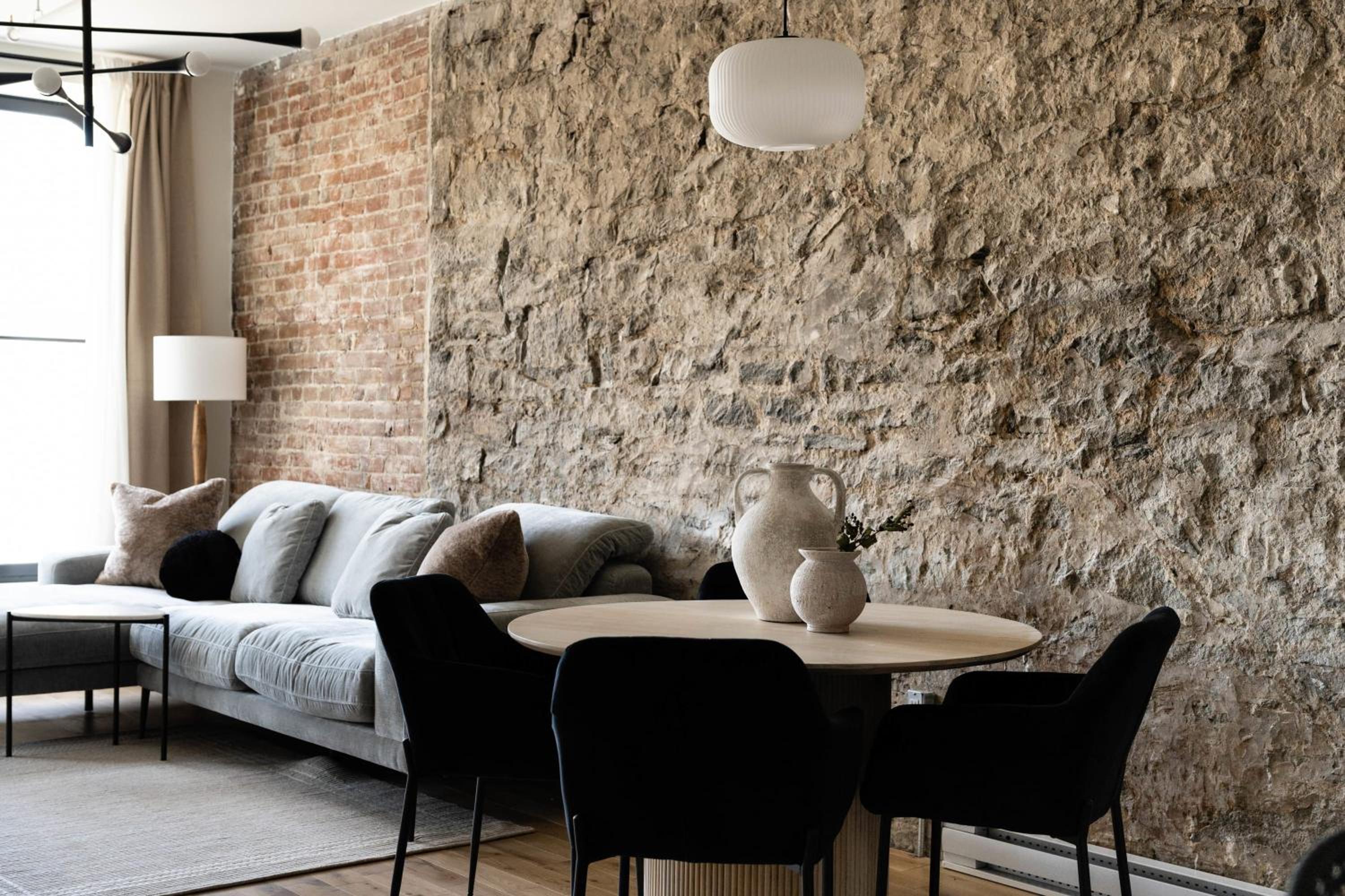 Maison Place Jacques-Cartier by Luxury In Transit