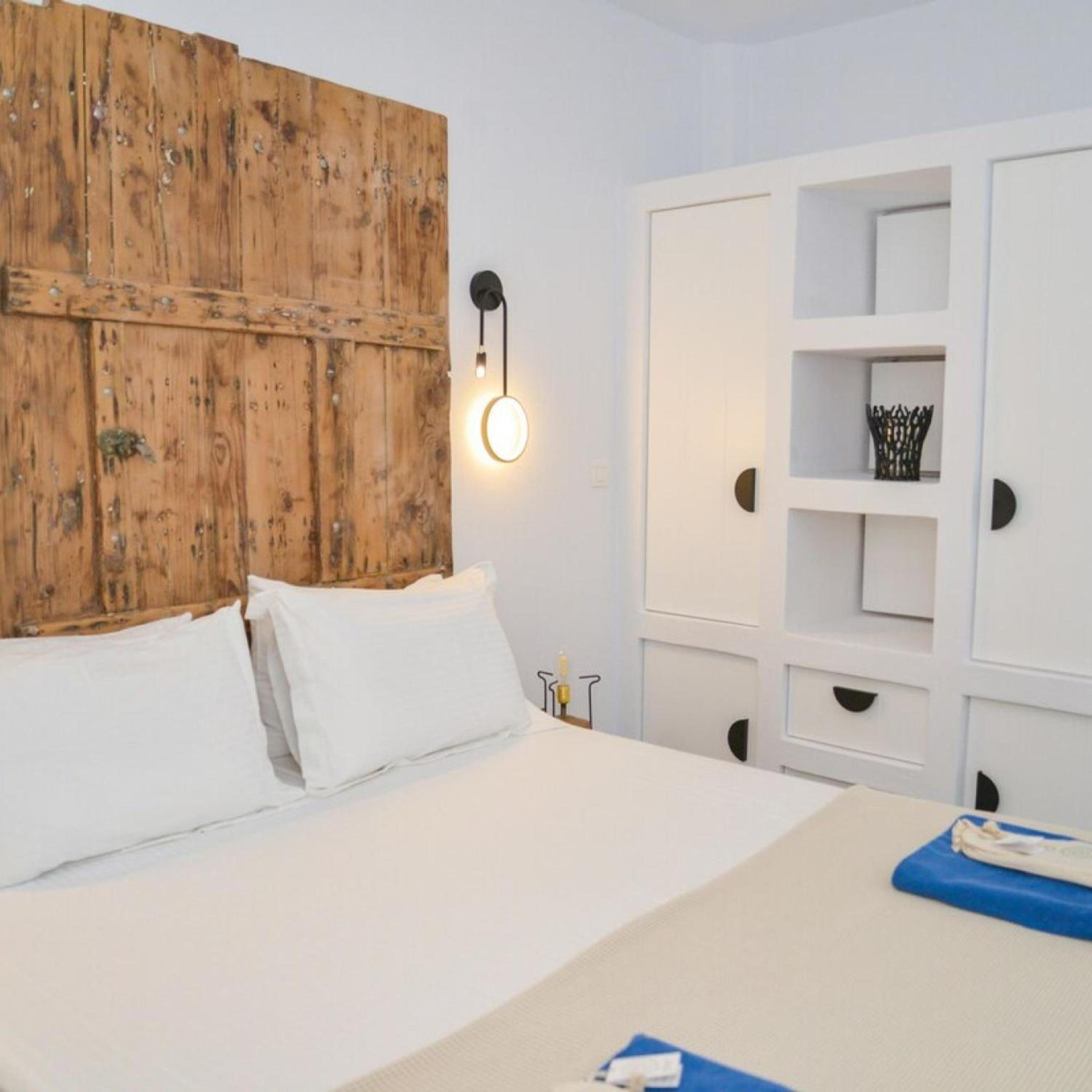 Dream on Adamas Milos photo 3