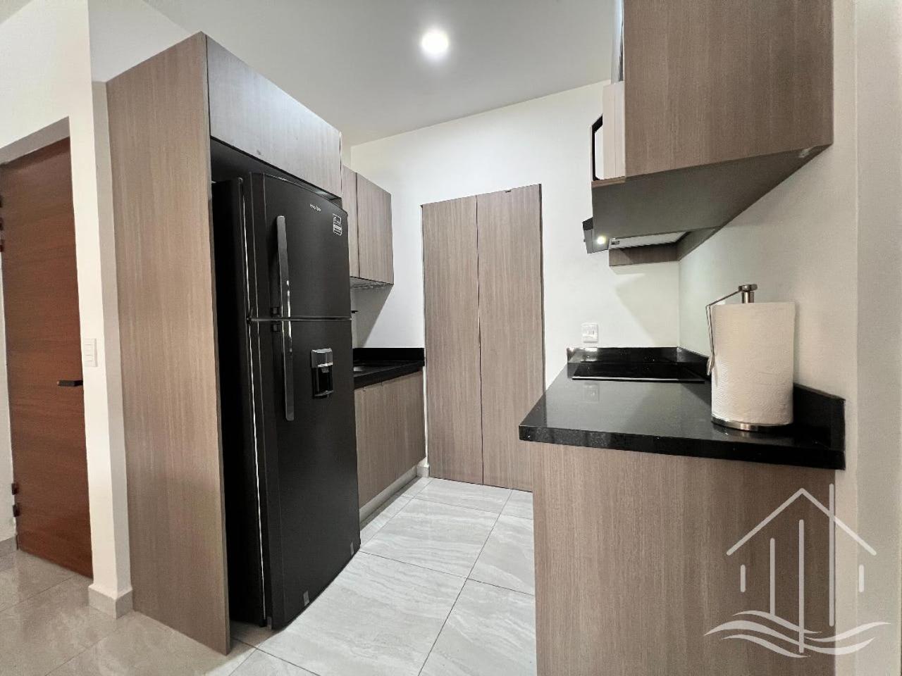 New-Promo-2 Queen Beds-Near Beach-Poolside-Sleep 6 view 5