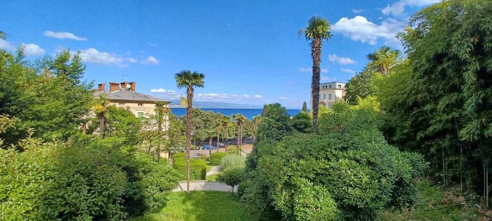Fina Apartment