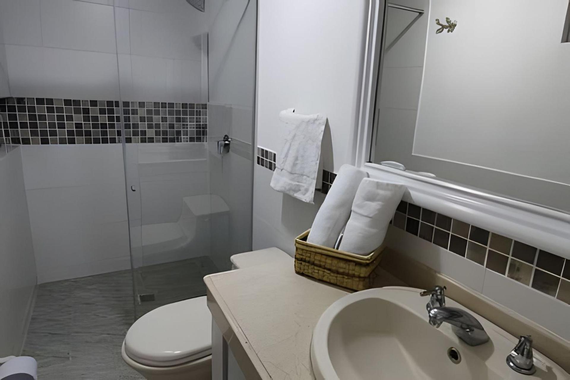 Amplios Apartamentos San Fernando Cerca a Centros Médicos