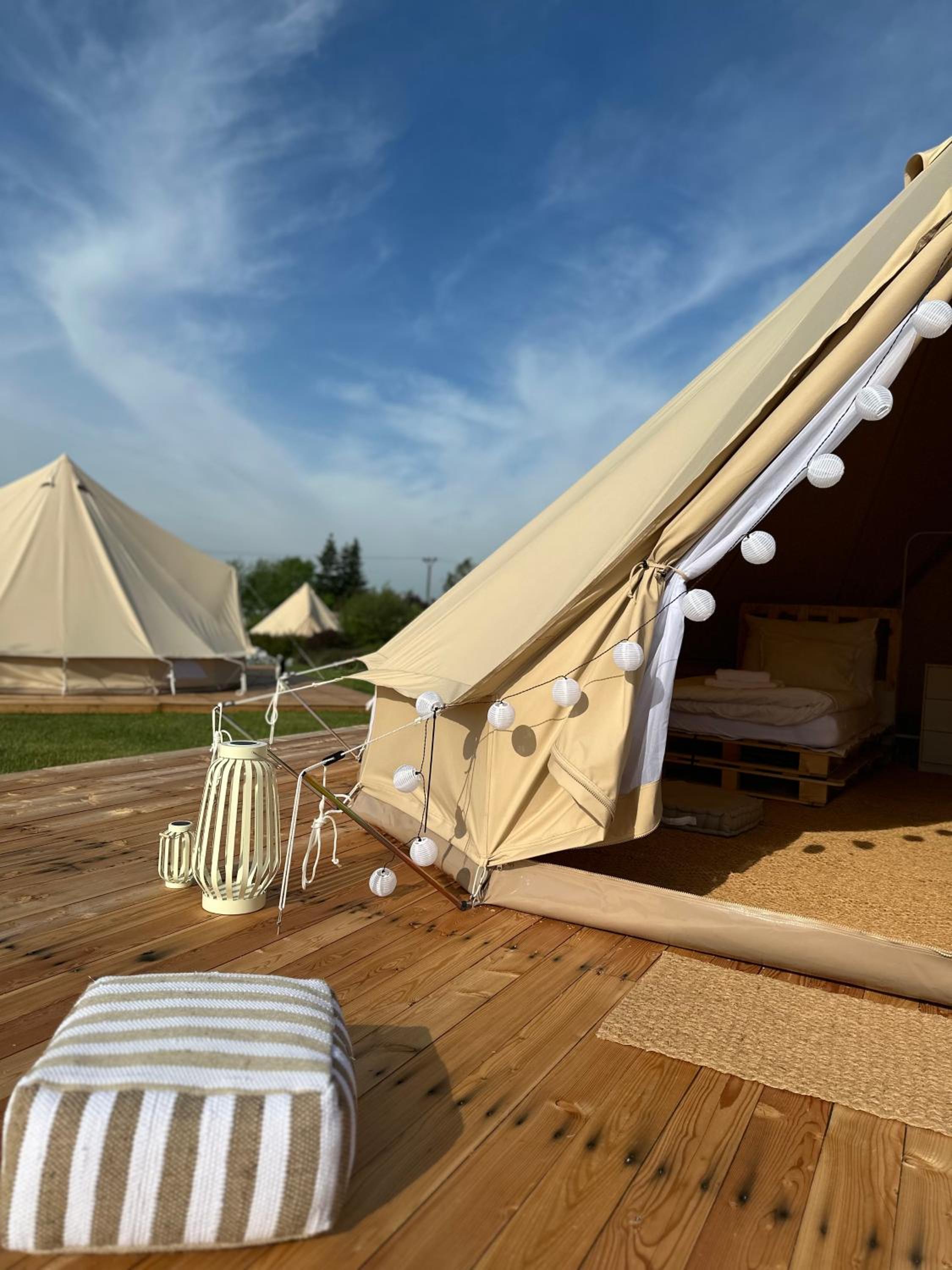Glamping pospolu