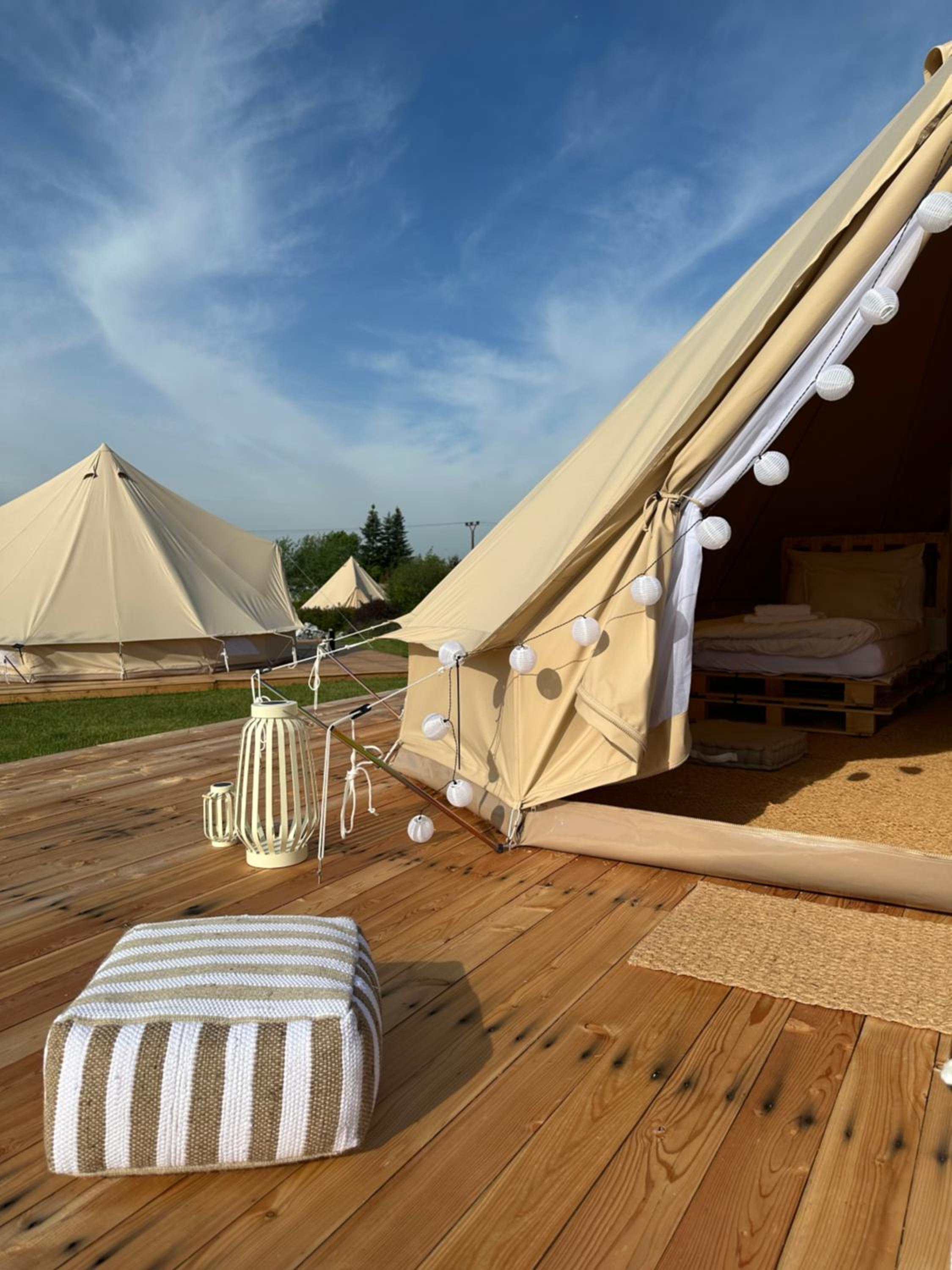 Glamping pospolu