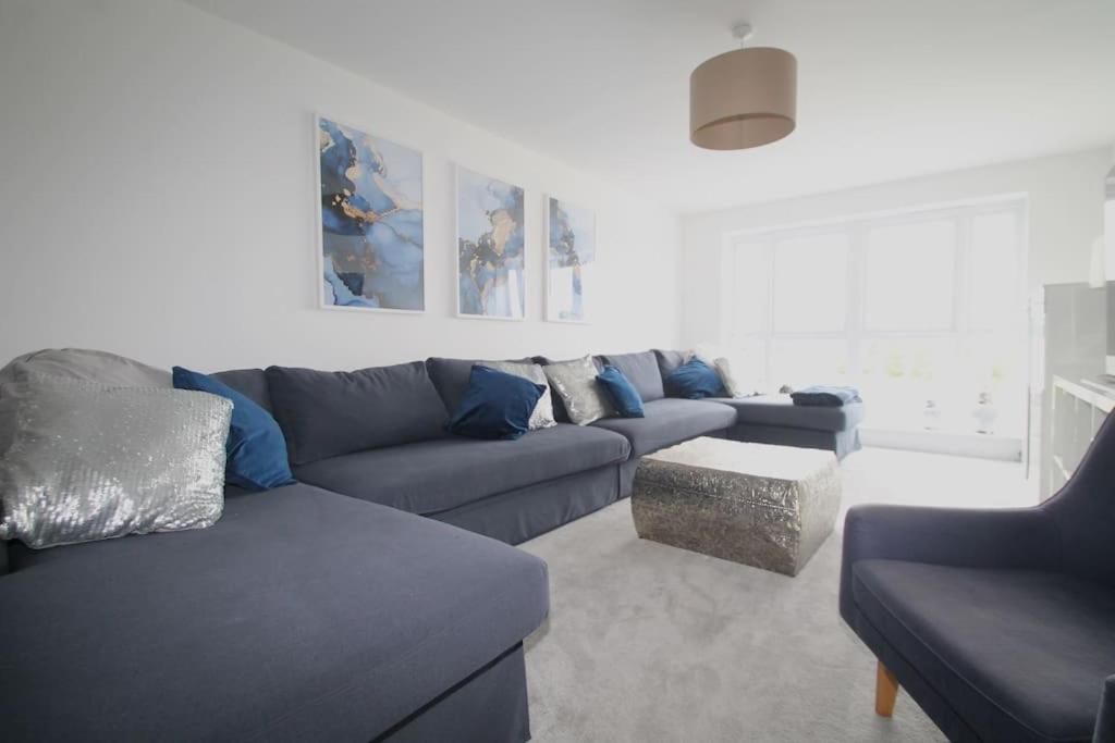Beaulieu Park - Sleeps 10 - Chelmsford view 3