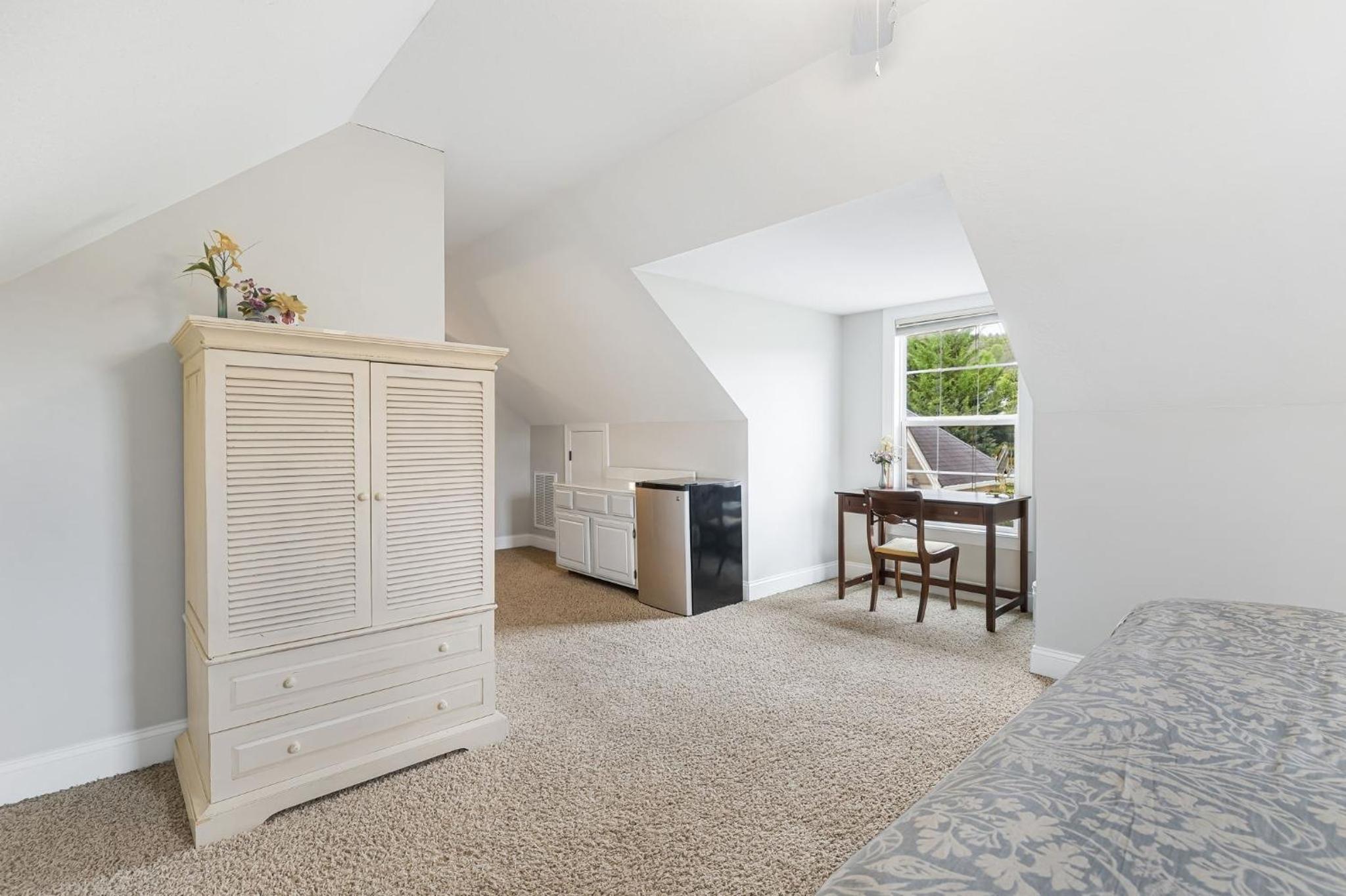 Fairview Vista by AvantStay 10 Mins to Asheville