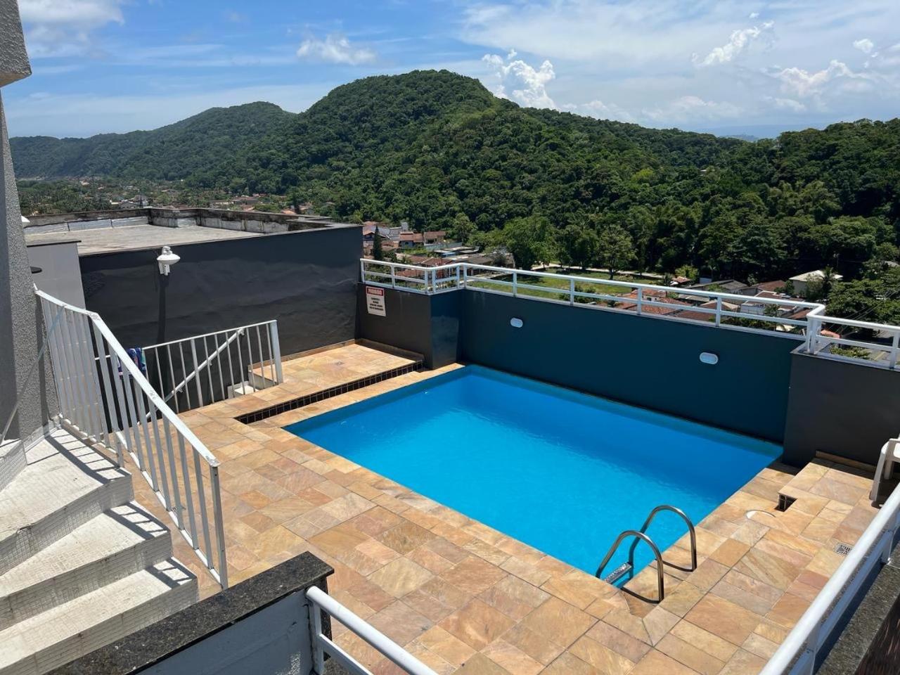 Apartamento Encantador na Praia do Tombo view 4