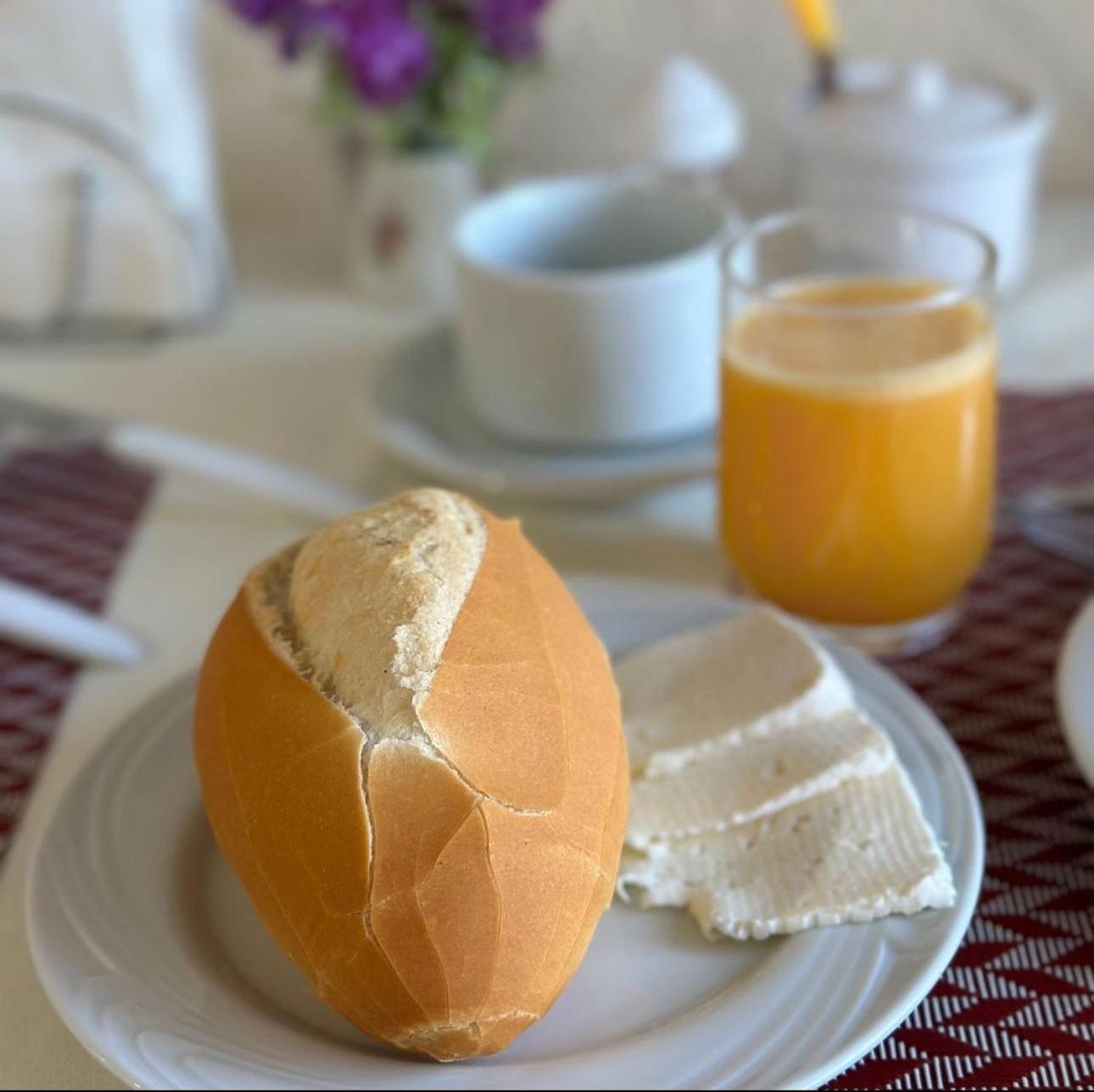 Hospedagem Platô
