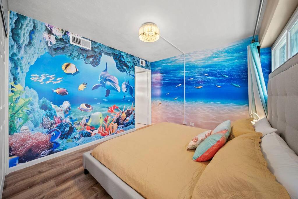 Waikiki Ocean Fantasy, Free Parking, Beach Supplies