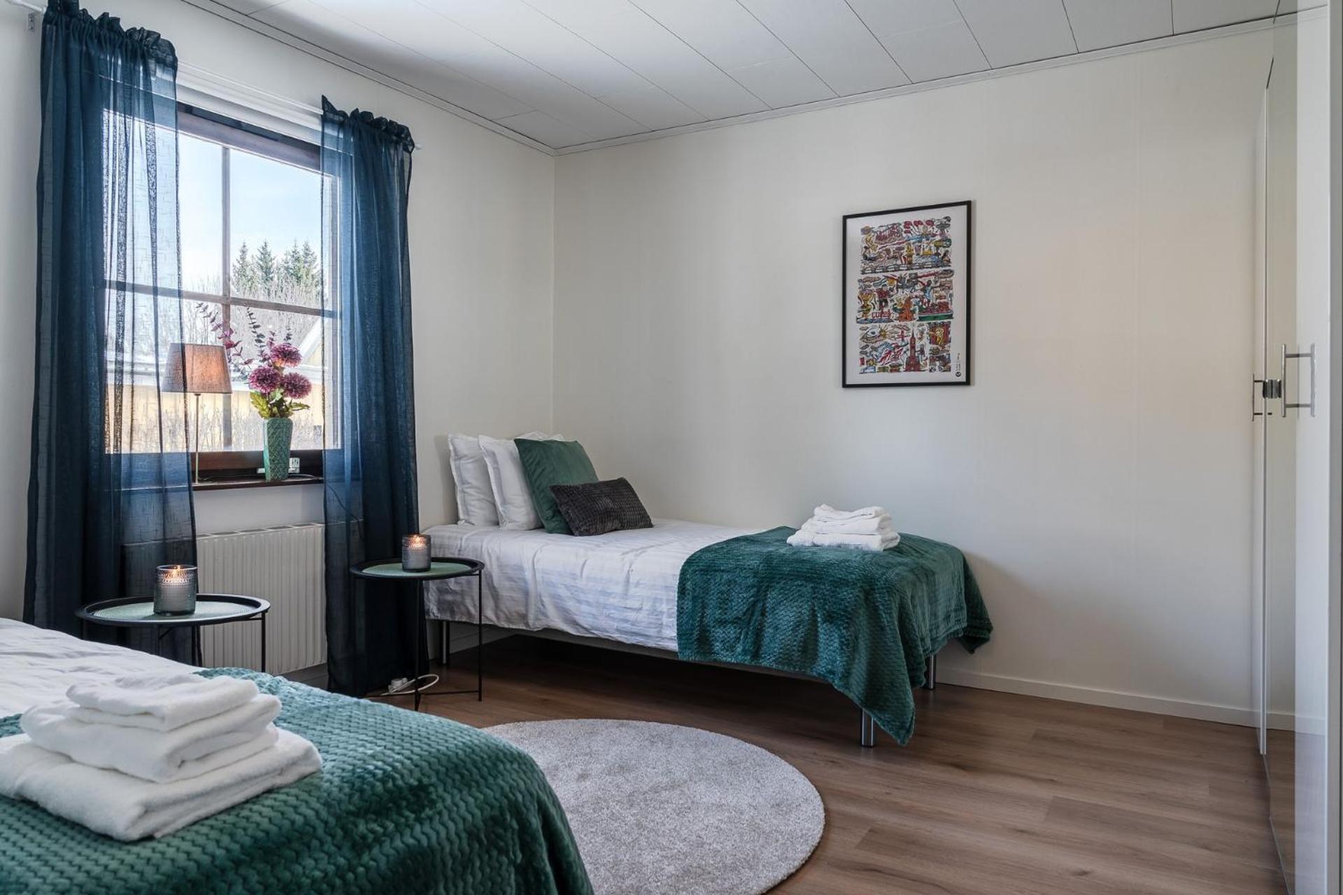 Guestly Homes - Spacious 5BR Villa with Sauna view 4