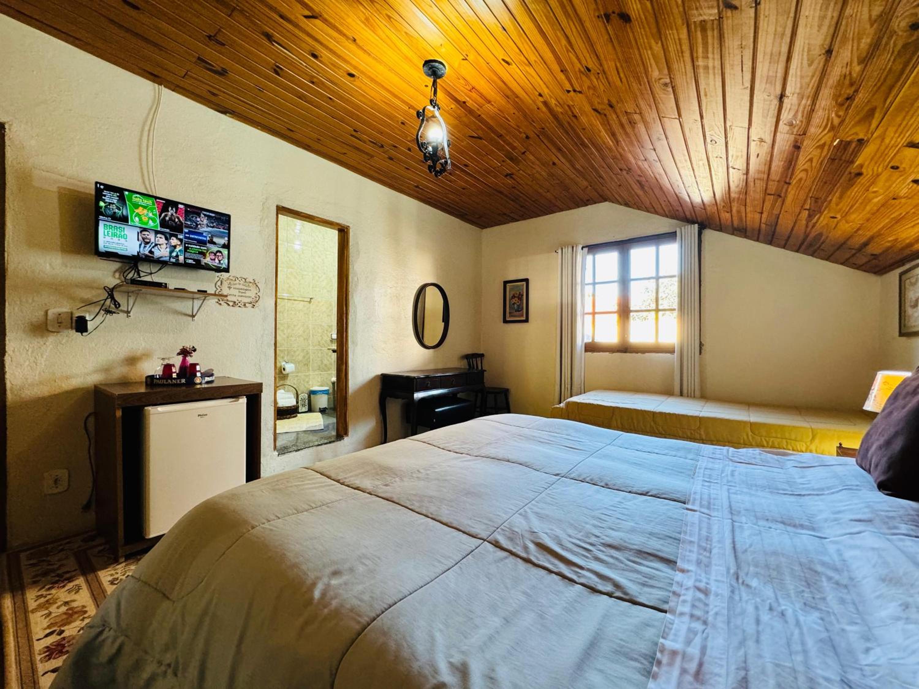 Hospedagem Platô