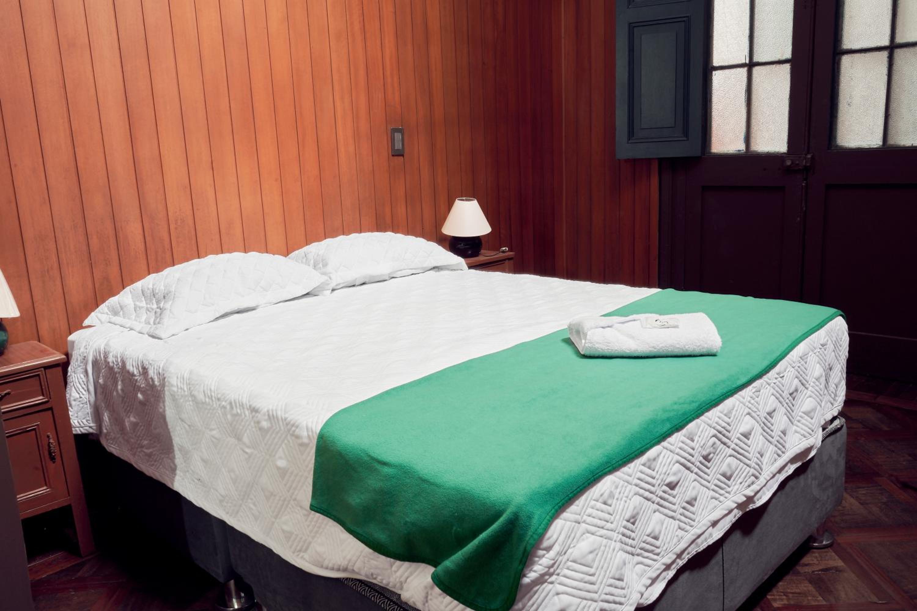 Residencial Roma Bed & Breakfast