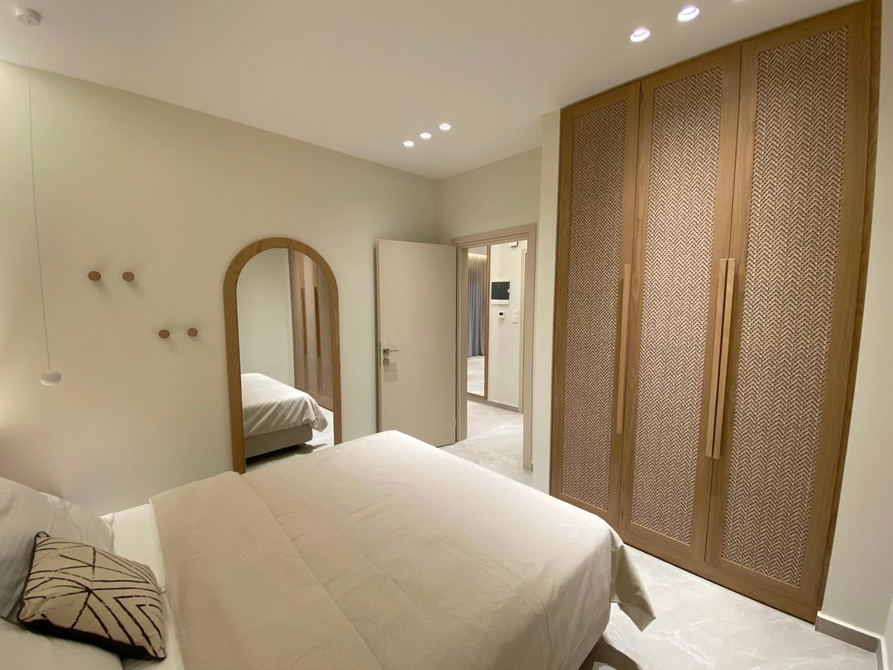 Venice Studios & Apartments photo 2