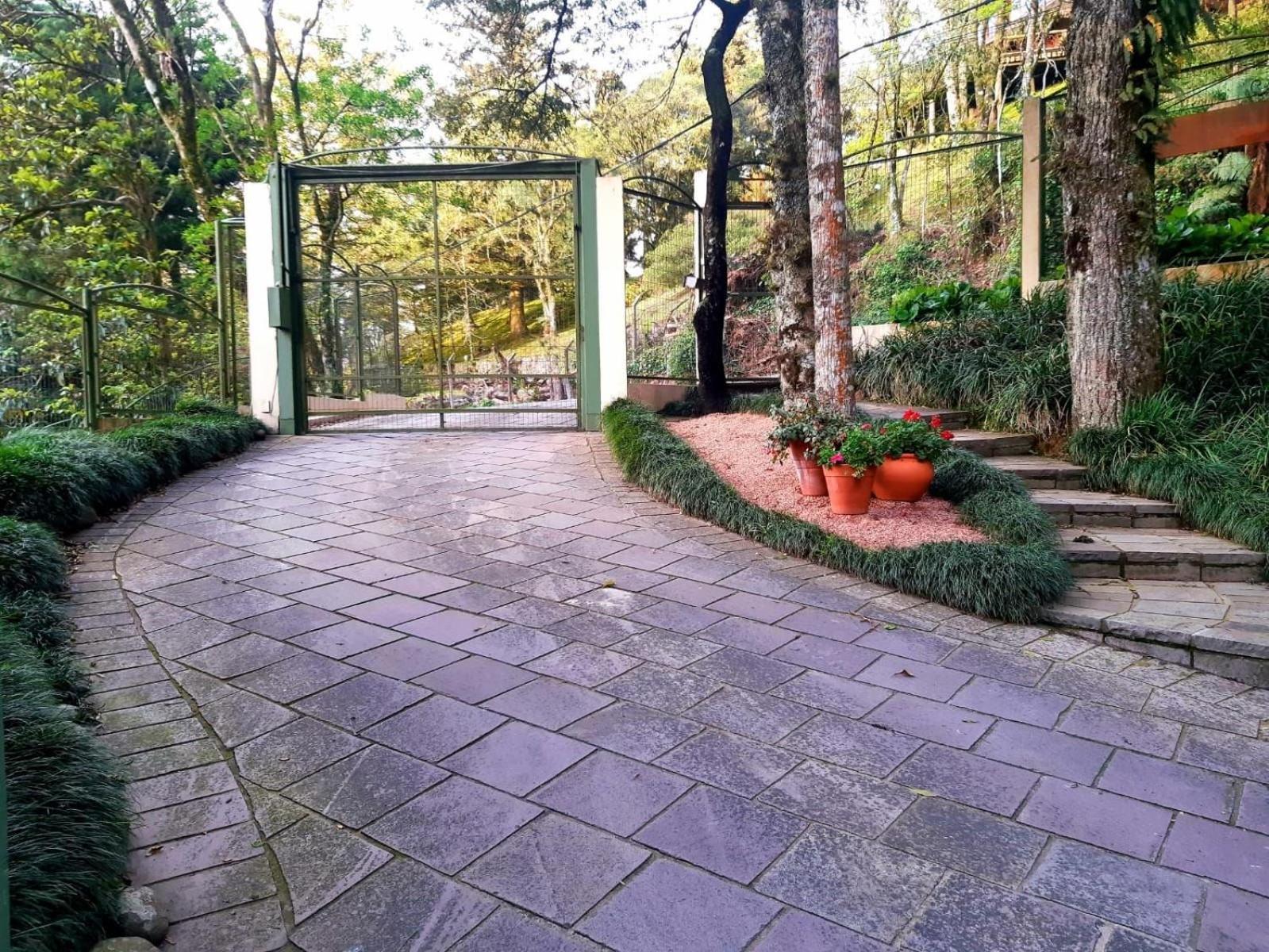 Siga Gramado - Apto Excelente! Localização Top!