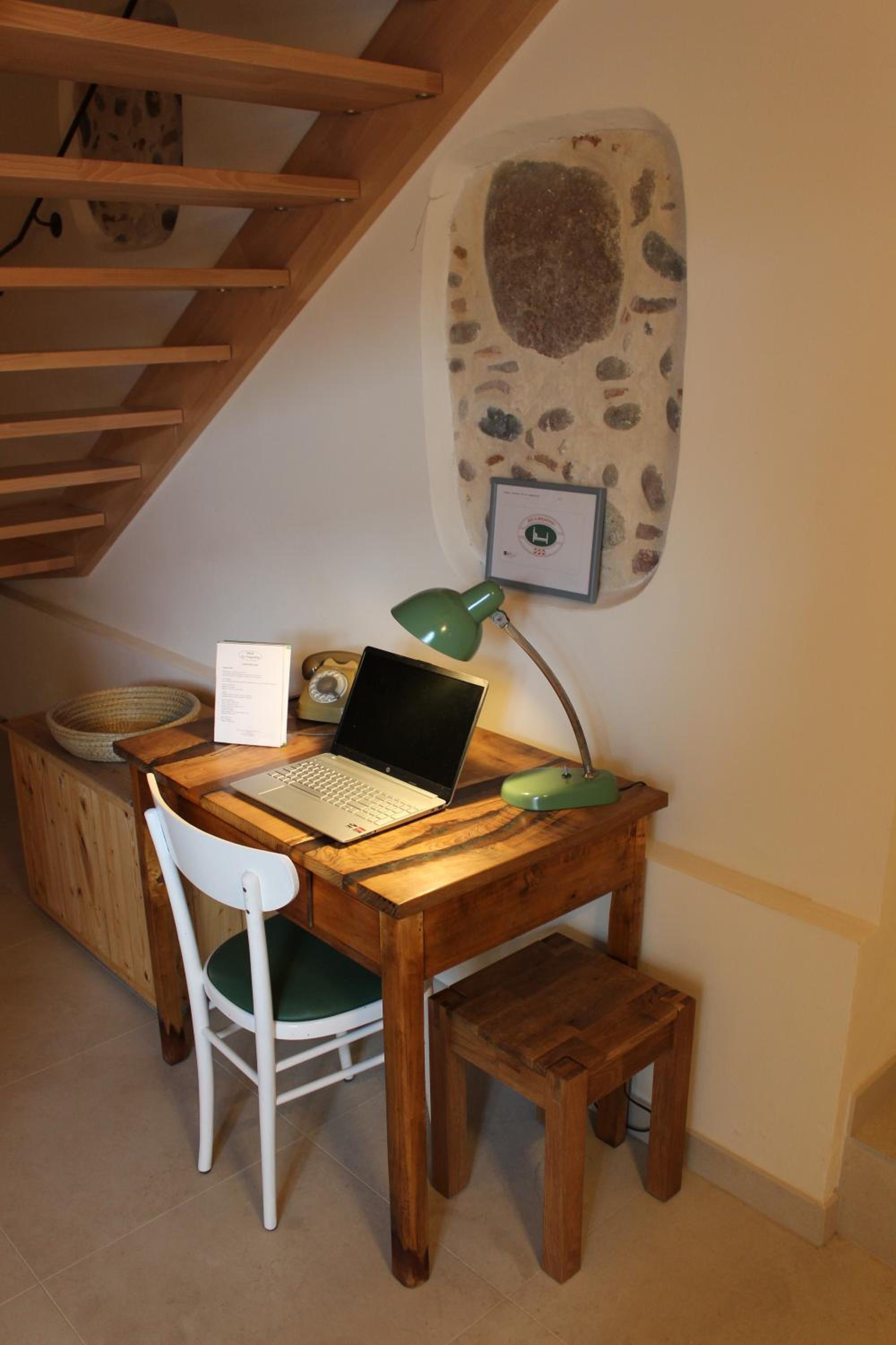 Photo 9