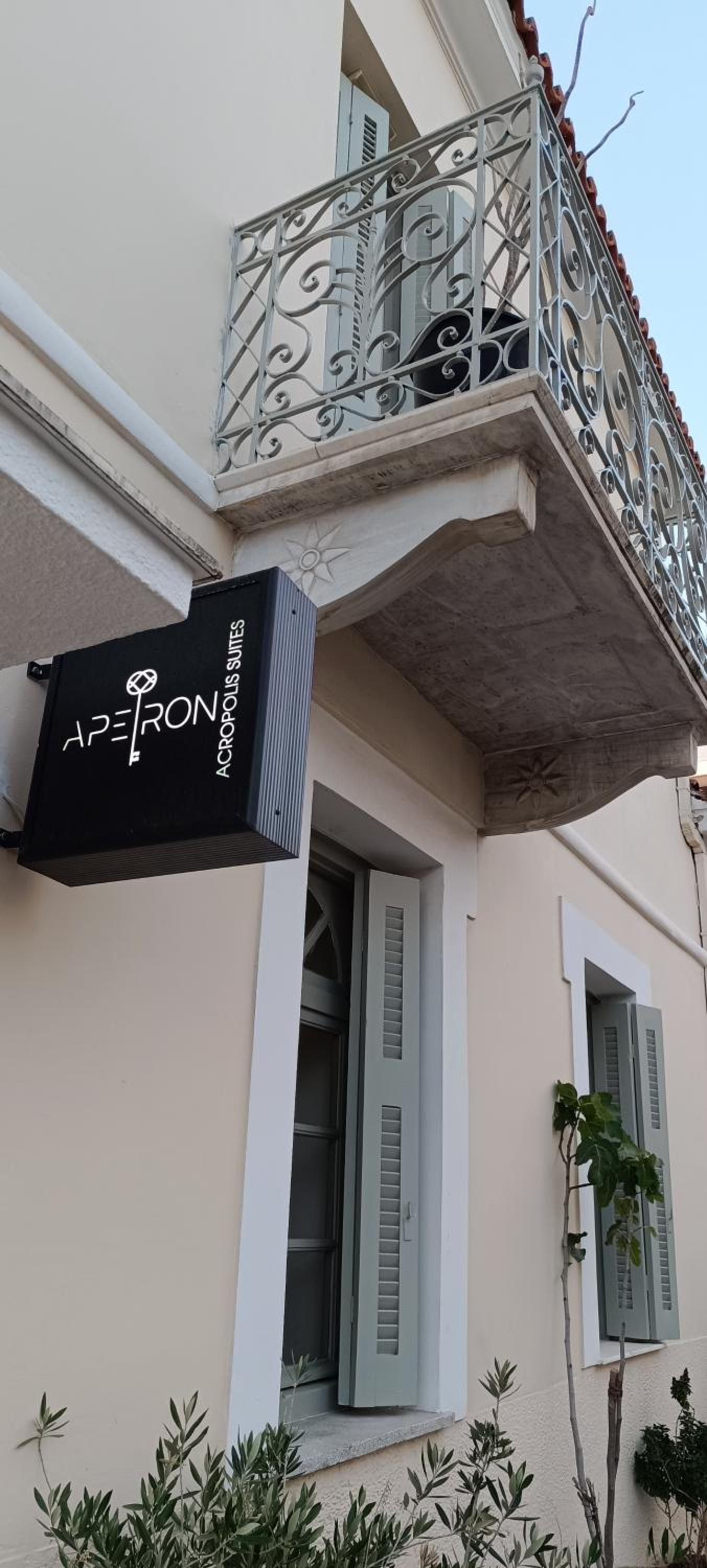 Apeiron Acropolis Suites