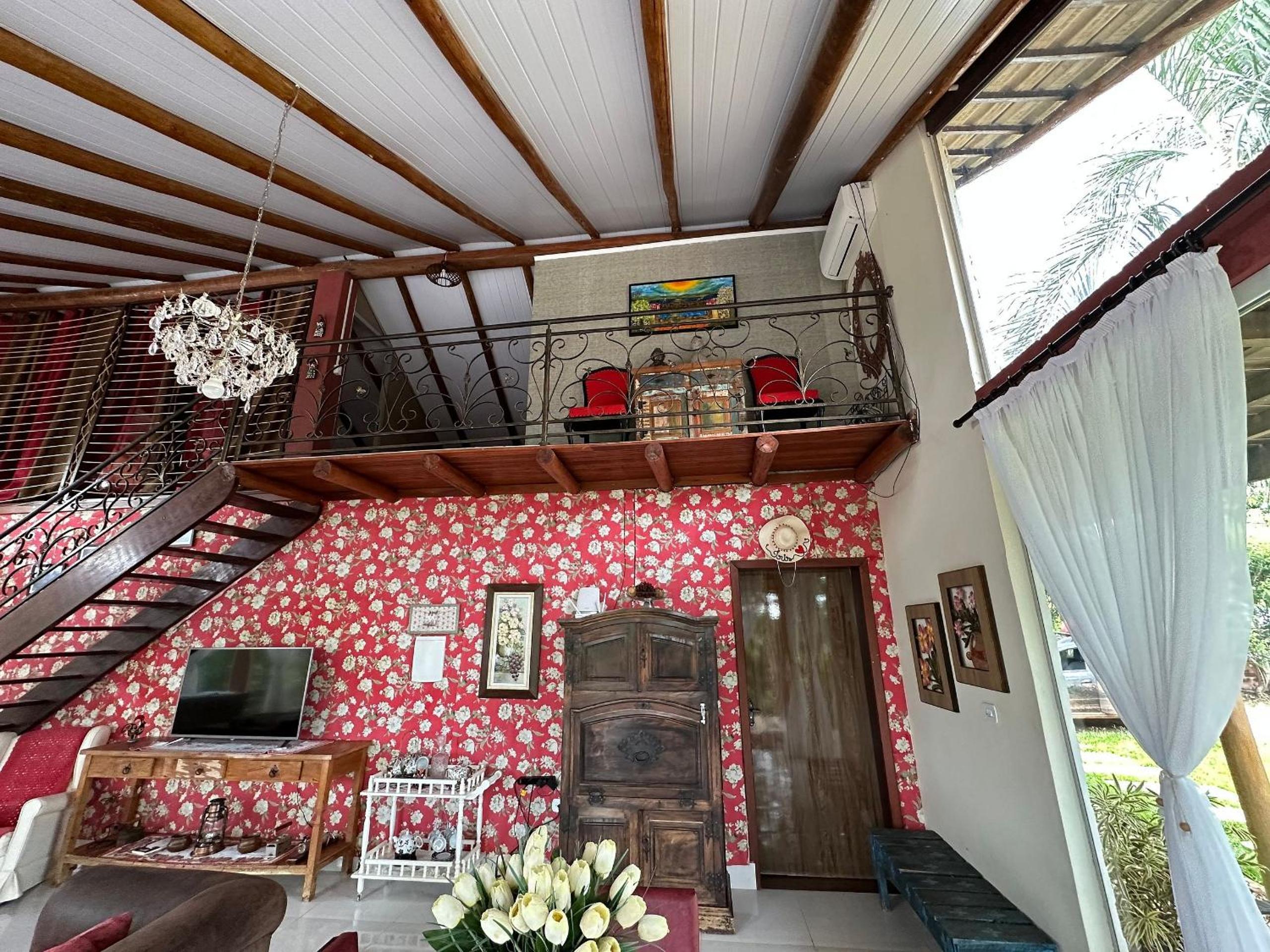 Rancho Flor de Iris - Lago Corumbá IV