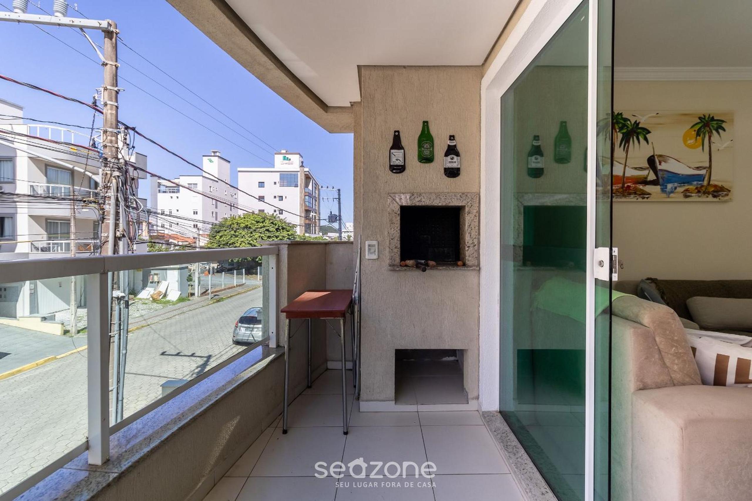 Apartamentos próximo a Praia de Bombas - ARZ