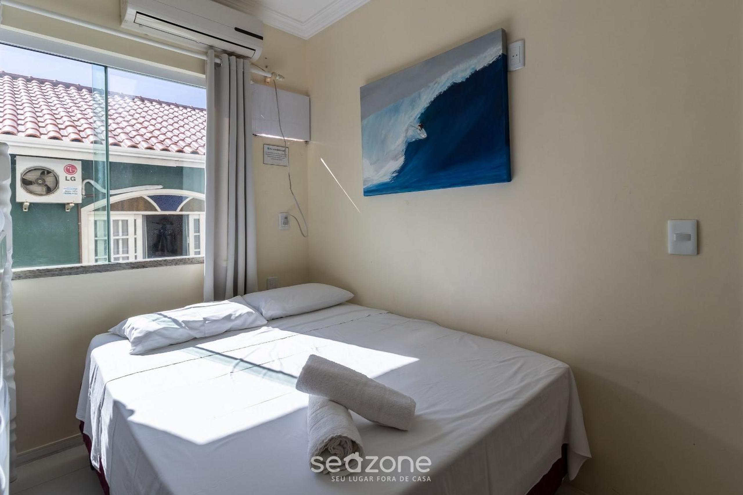 Apartamentos próximo a Praia de Bombas - ARZ