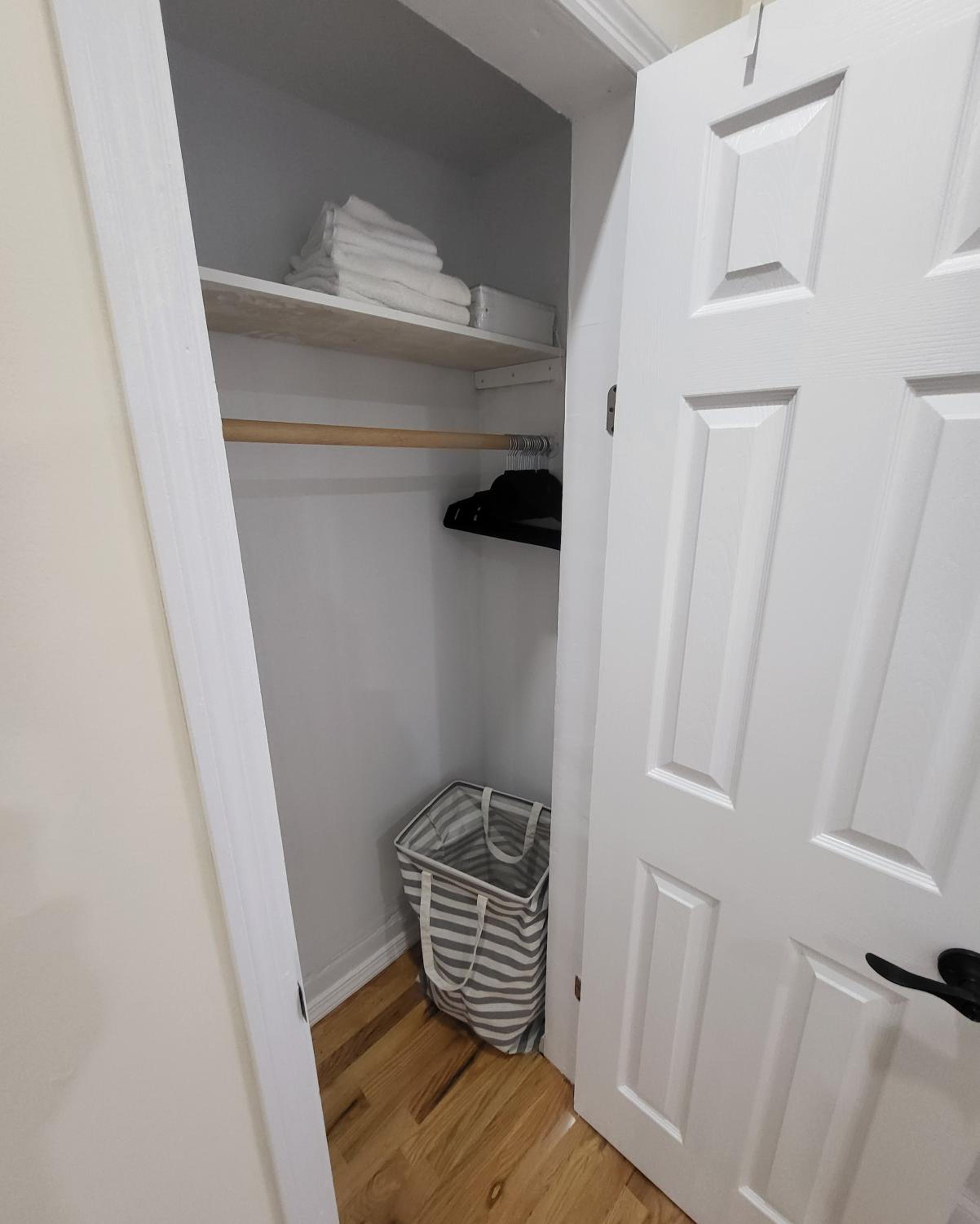 OoohLaLa! 2 Beds and 2 Full Baths w/Free Parking view 4