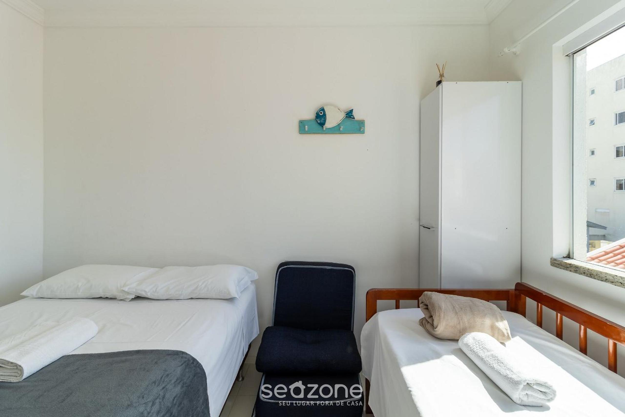 Apartamentos próximo a Praia de Bombas - ARZ