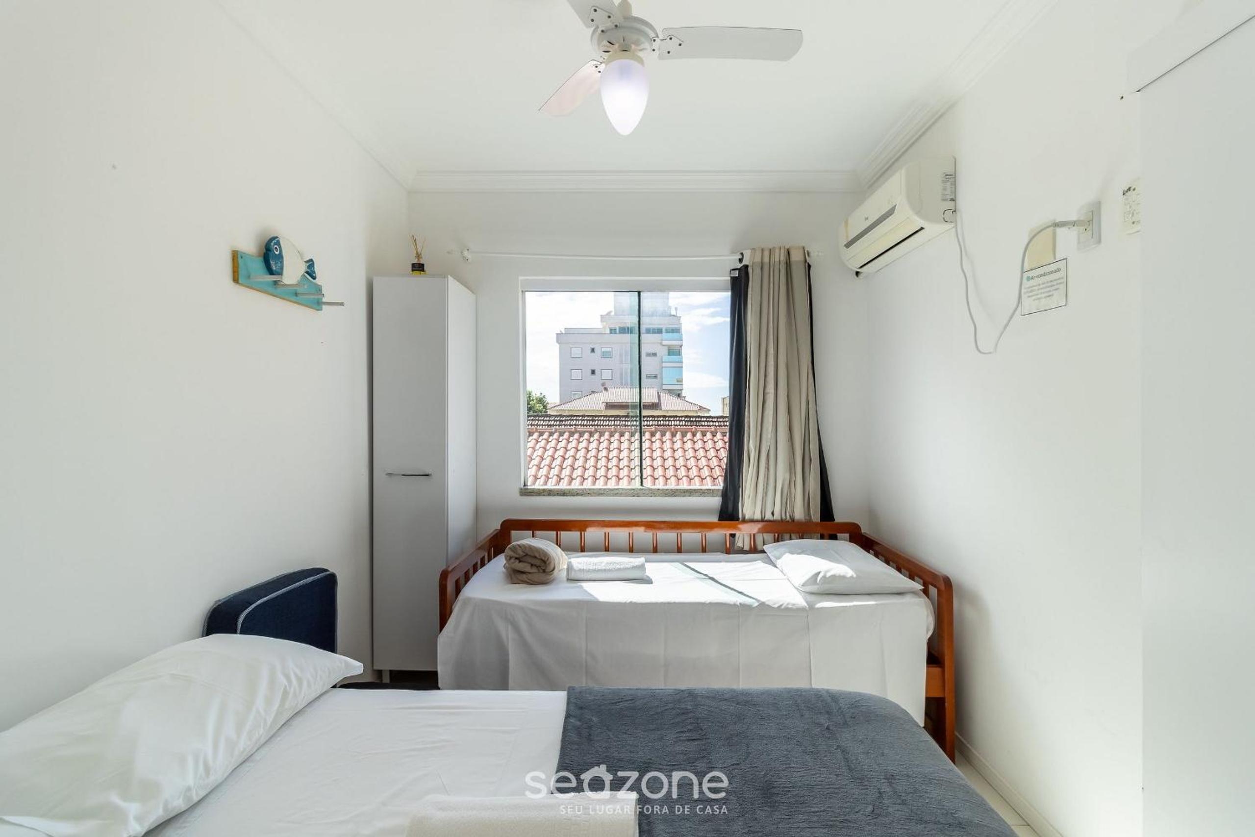 Apartamentos próximo a Praia de Bombas - ARZ