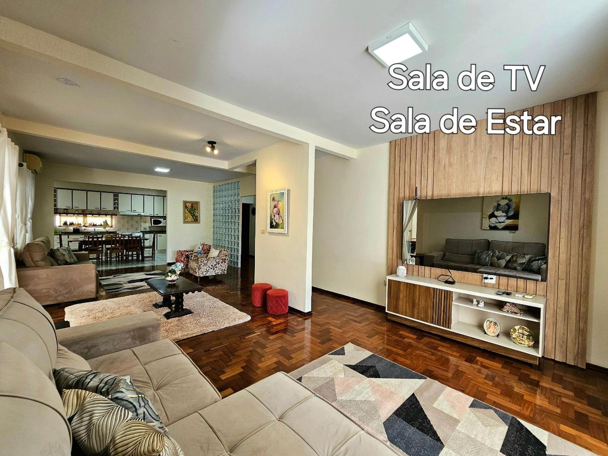 Casa 4 quartos c Piscina ao lado do Paraguai