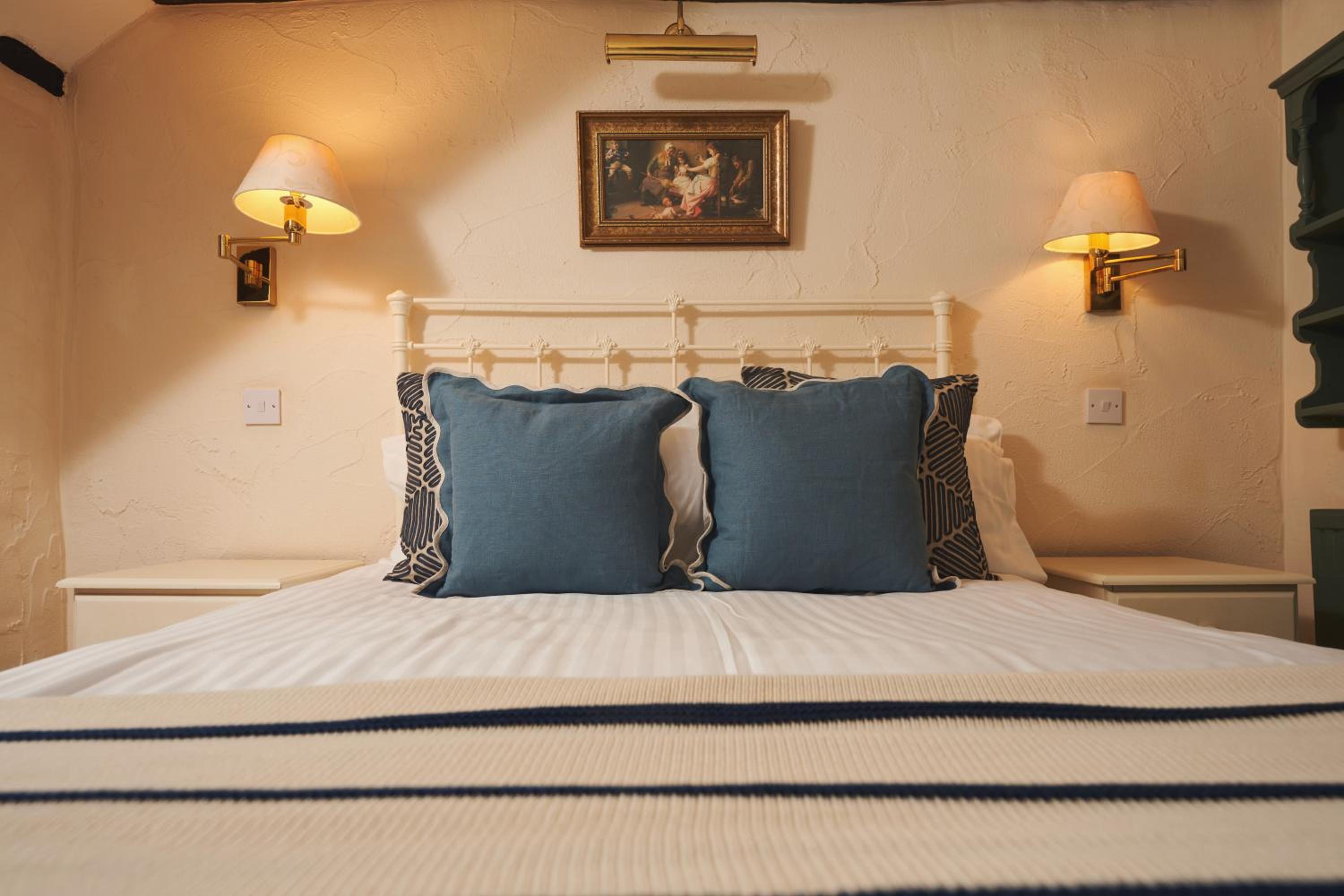 Lynmouth Vacations - Blue Ball Inn - Property Image 20