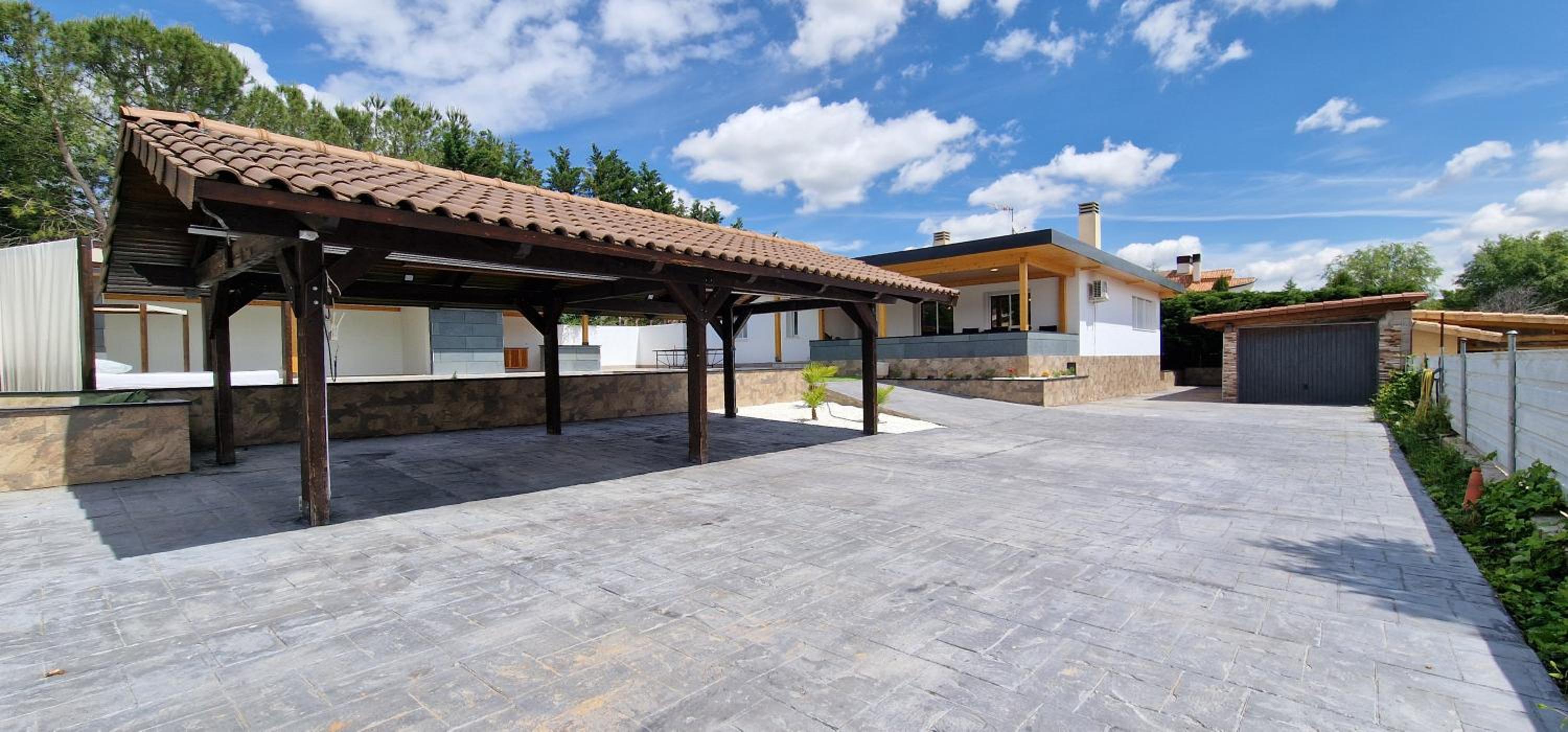 Chalet Oasis, Piscina, Barbacoa, Jardin, Amigos, Familia, Grupos, Casa, Villa view 5