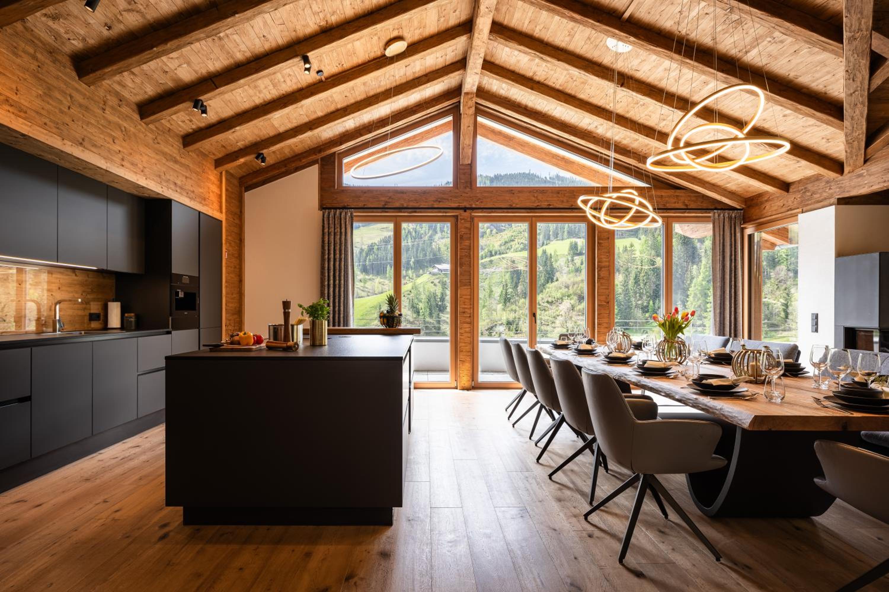 DasKöniglich Luxury Alpine Chalet - Mühlbach am Hochkönig
