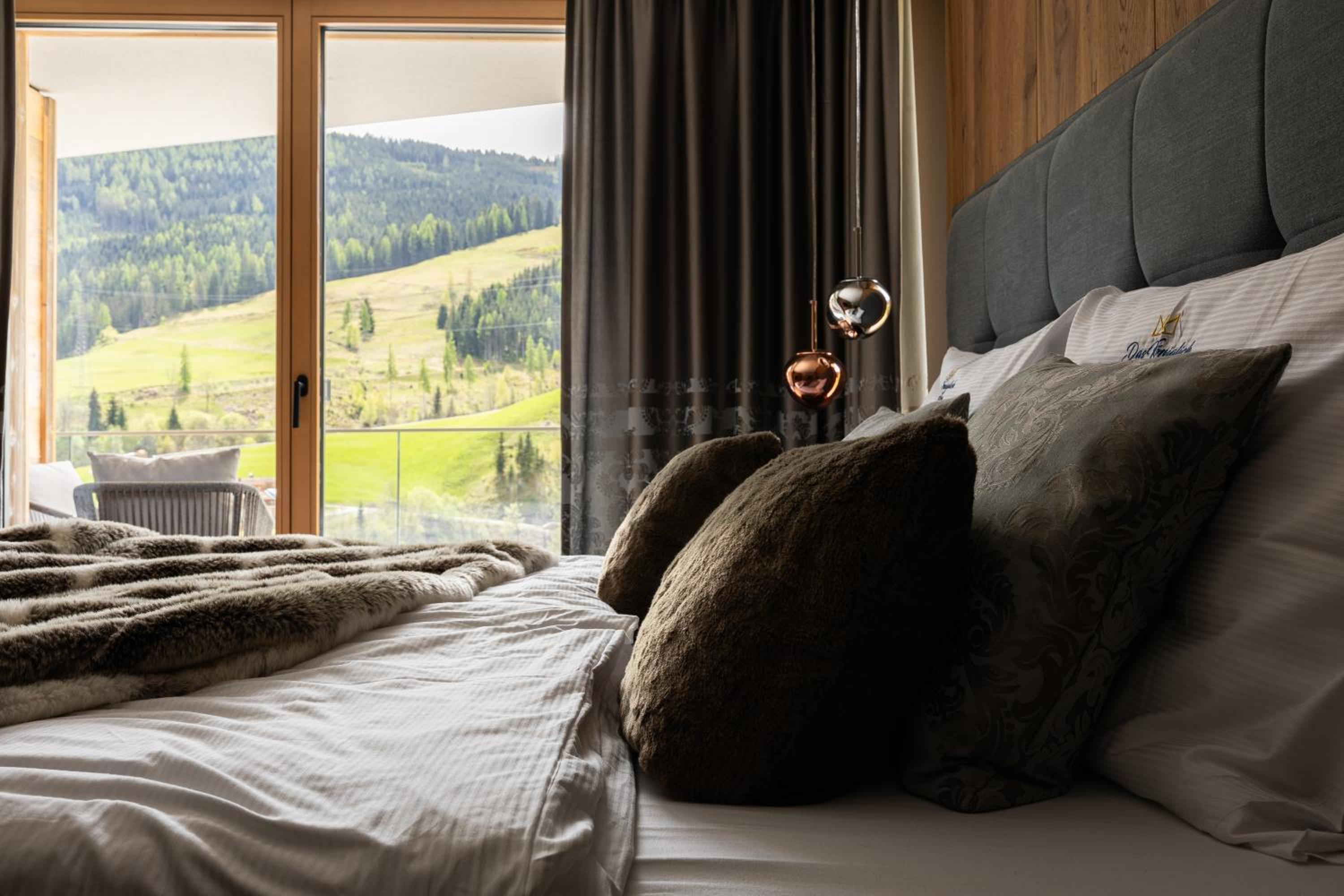 DasKöniglich Luxury Alpine Chalet - Mühlbach am Hochkönig
