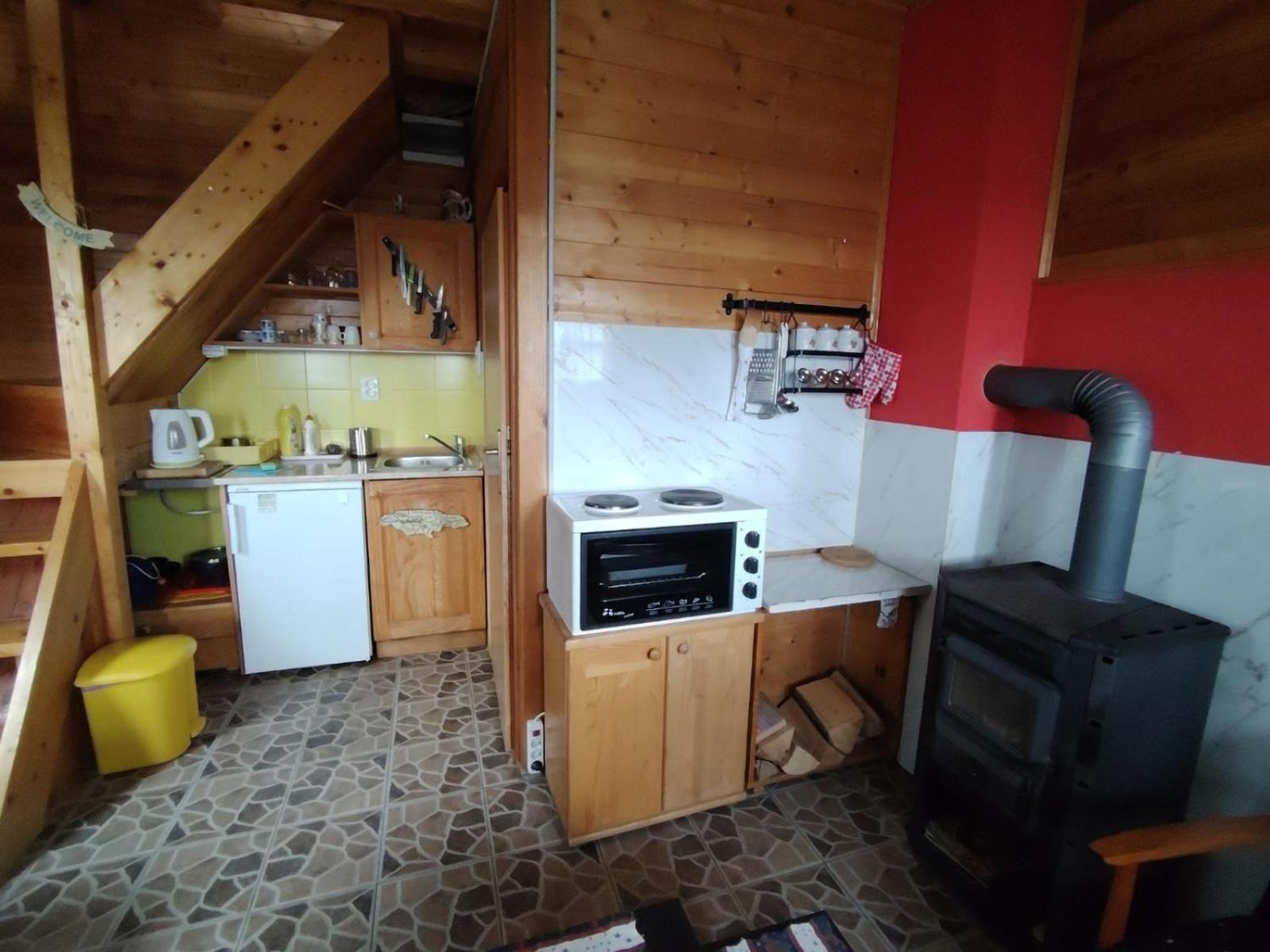Photo 12