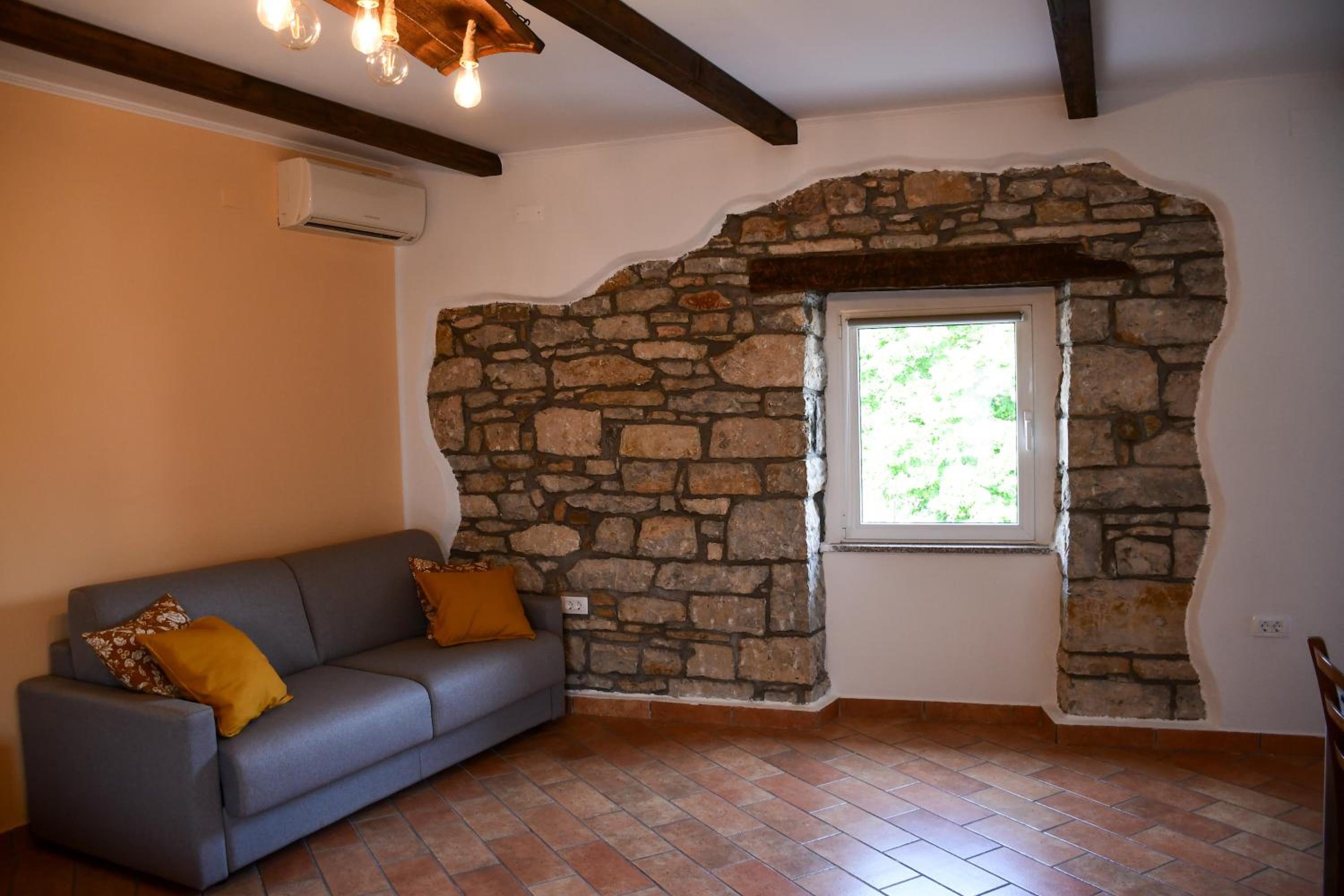 Ražman Wine Rooms view 3