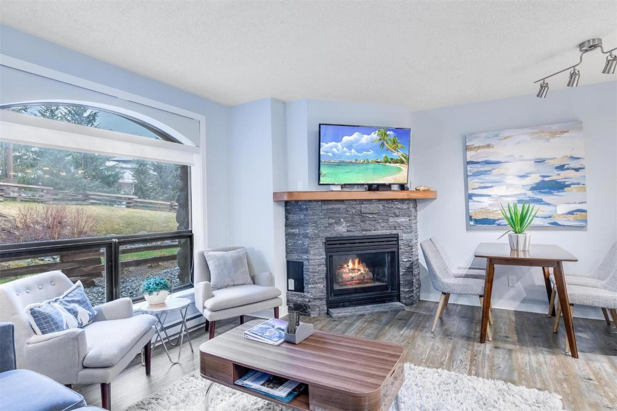 Hotel Marquise by Whistler Blackcomb Vacation Rentals - Image 1