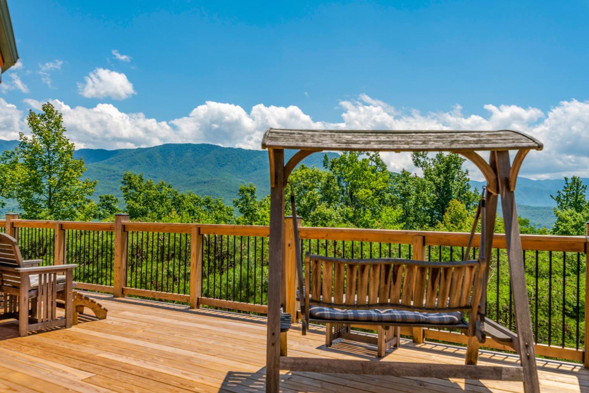 Pinnacle View Lodge by Stony Brook Cabins