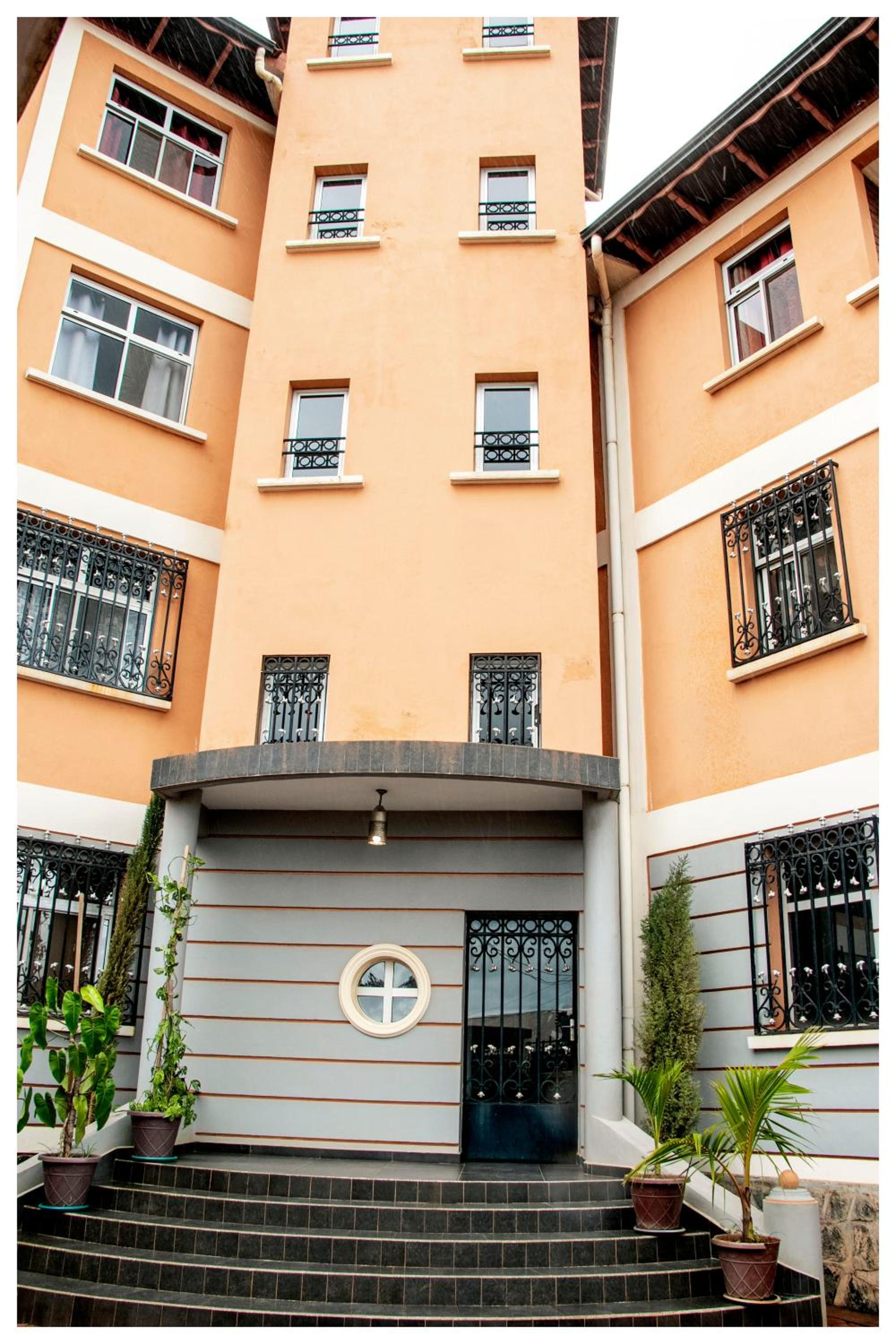 Résidence VICYMA app meublés haut standing Bafoussam